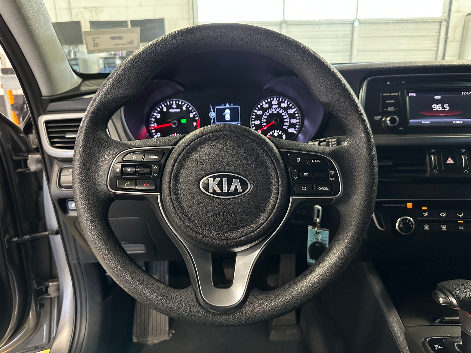 Thumbnail: 2016 Kia Optima - 5