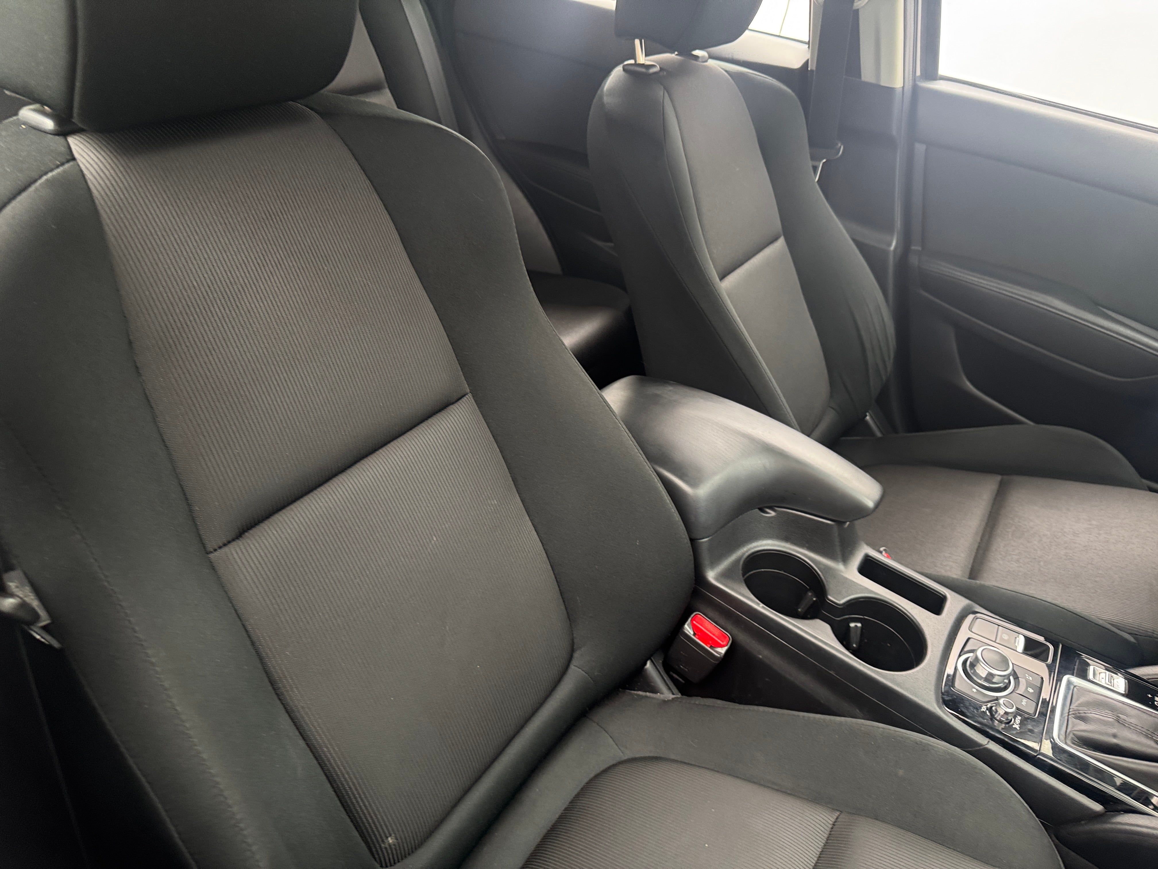 2016 Mazda CX-5 Sport 2