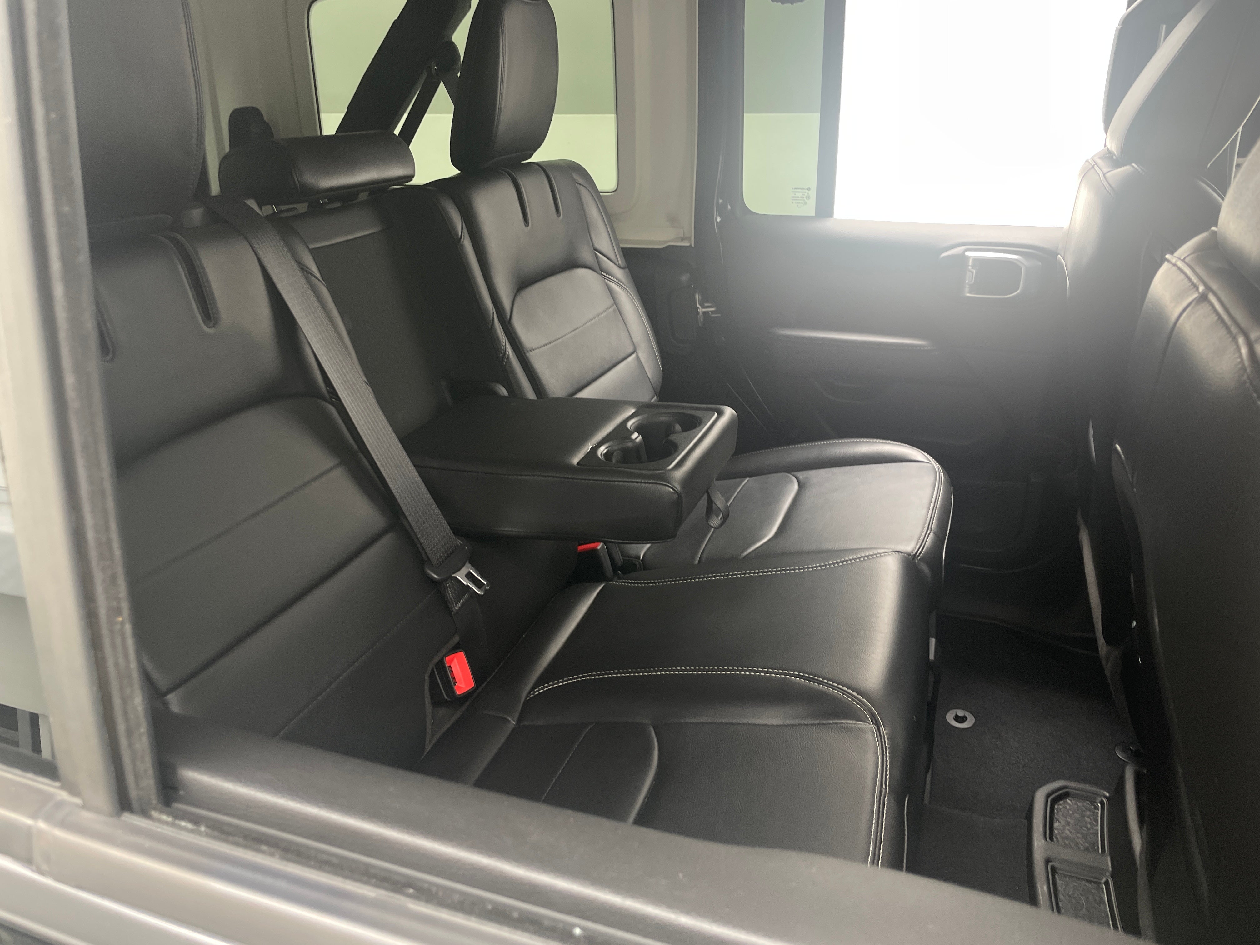 2023 Jeep Wrangler Sahara 4xe 5
