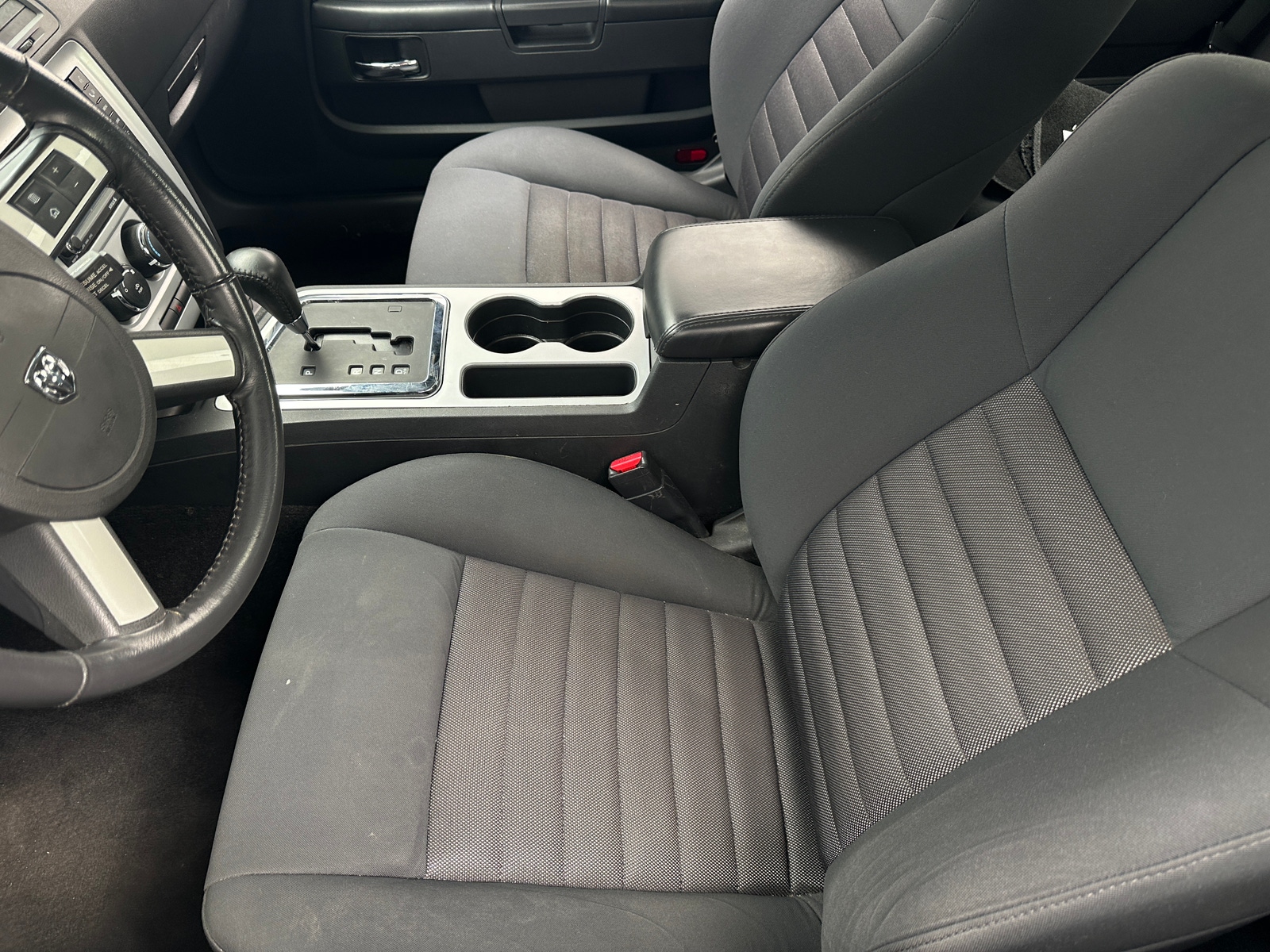 Thumbnail: 2010 Dodge Challenger - 2