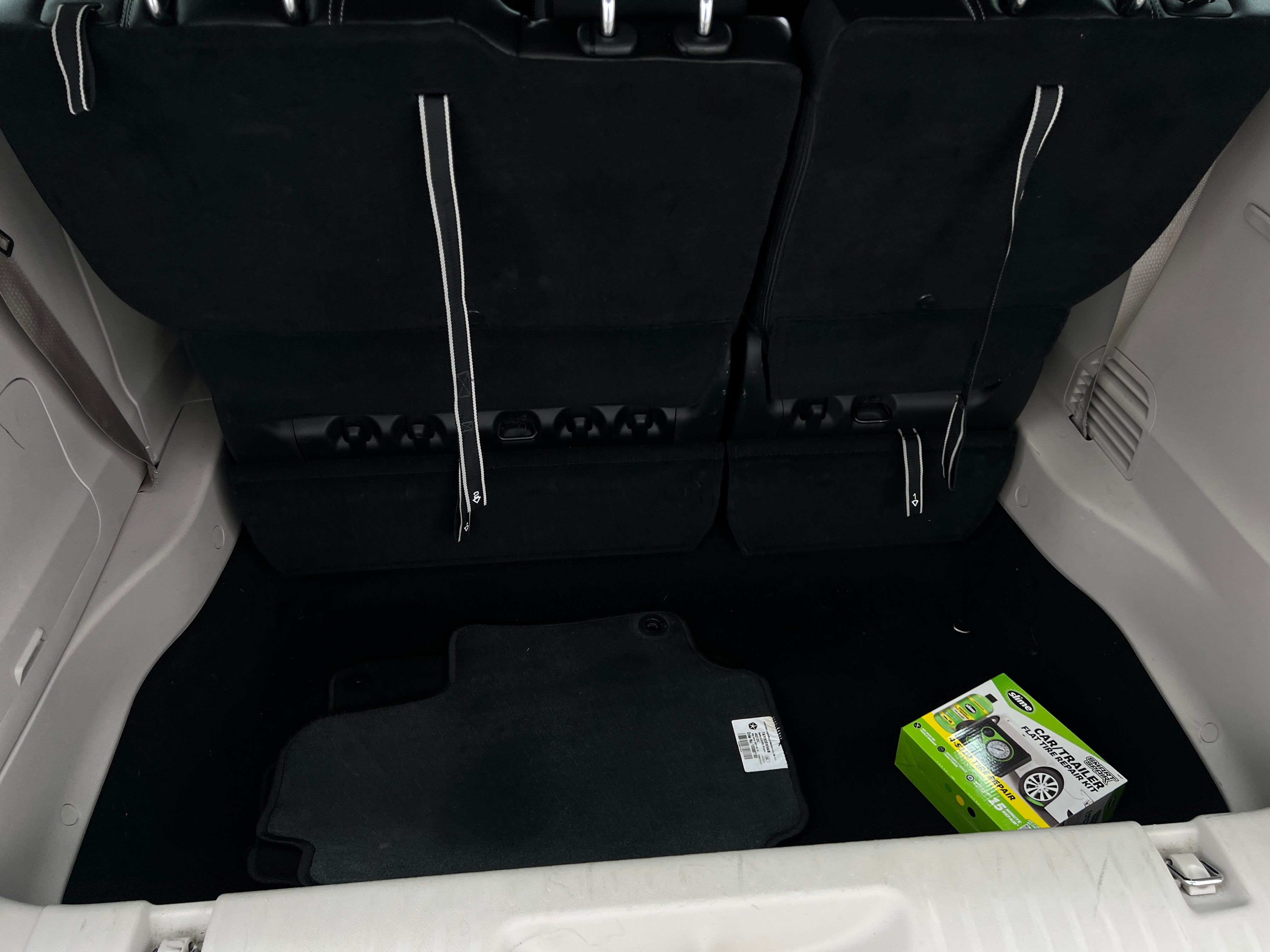 2024 Chrysler Pacifica Hybrid Select 6