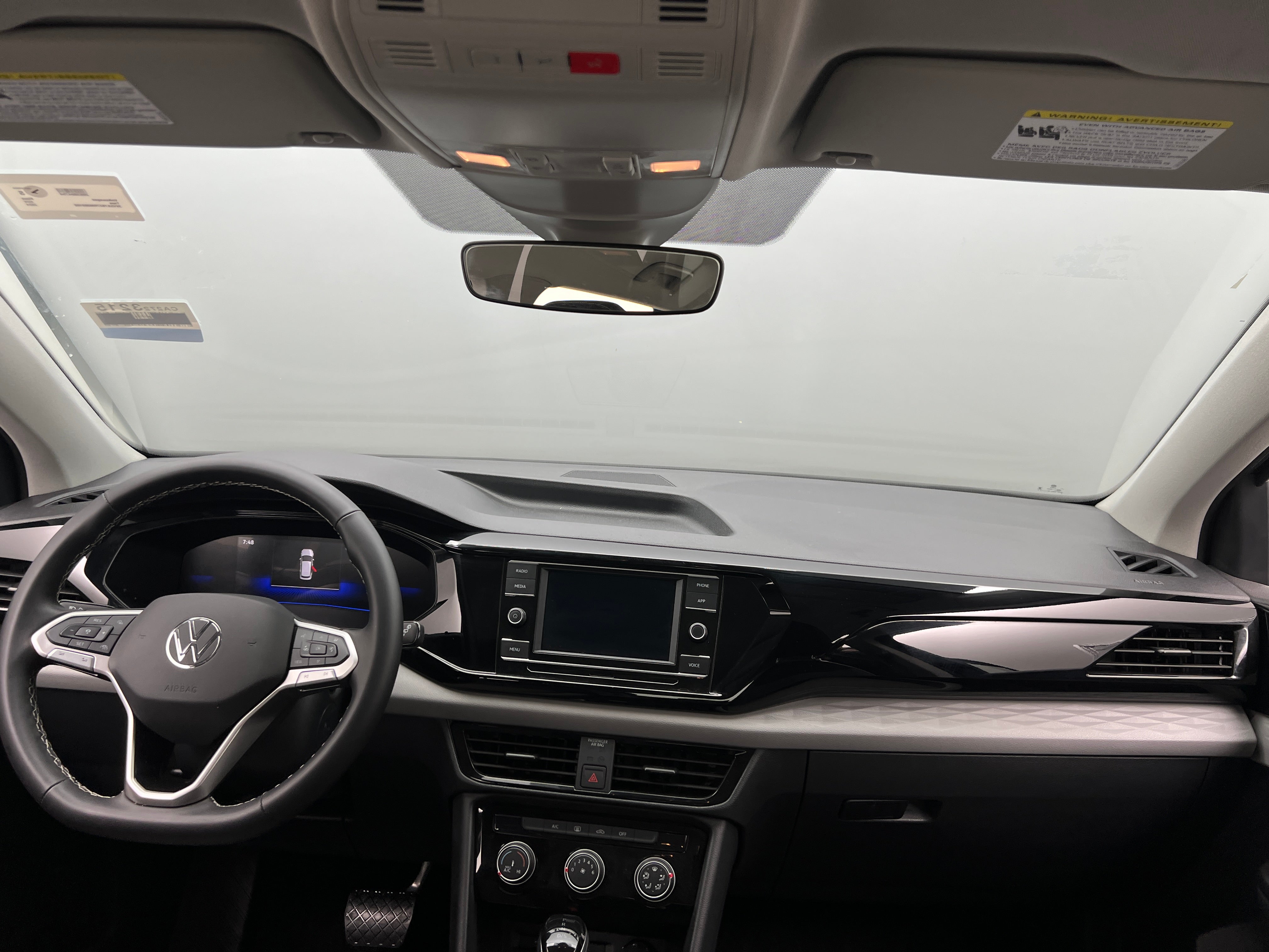 Thumbnail: 2024 Volkswagen Taos - 3