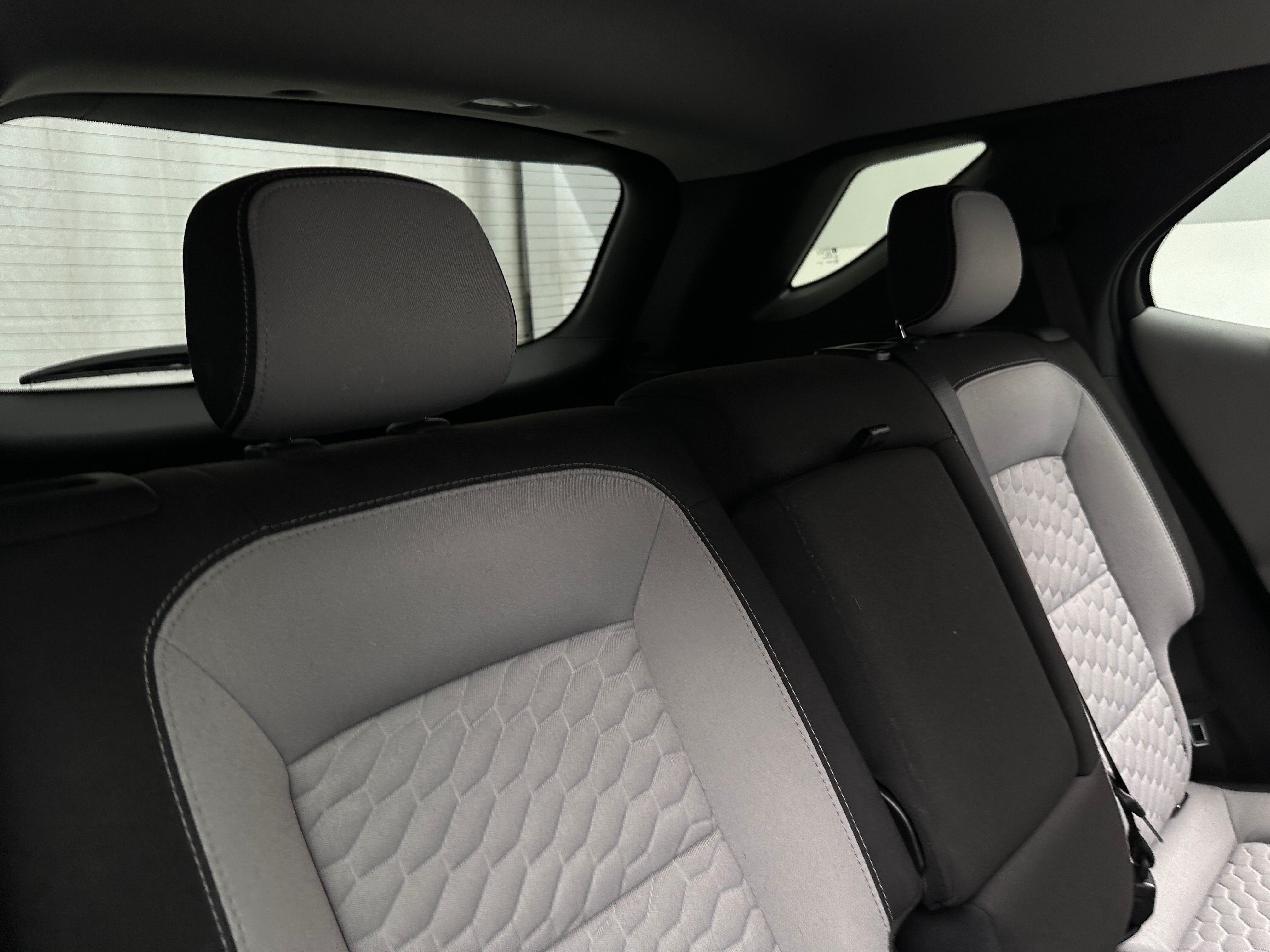 2019 Chevrolet Equinox LS 6