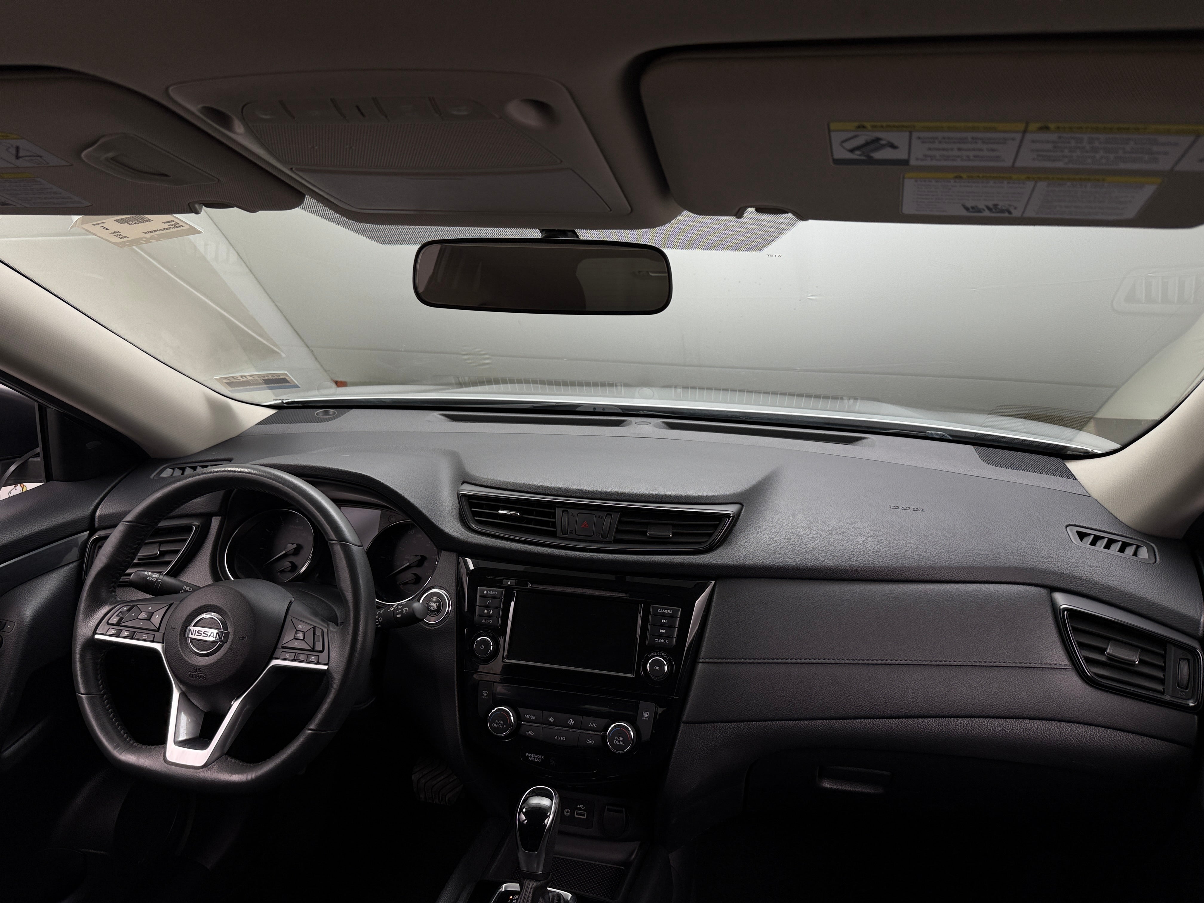 2018 Nissan Rogue SV 3