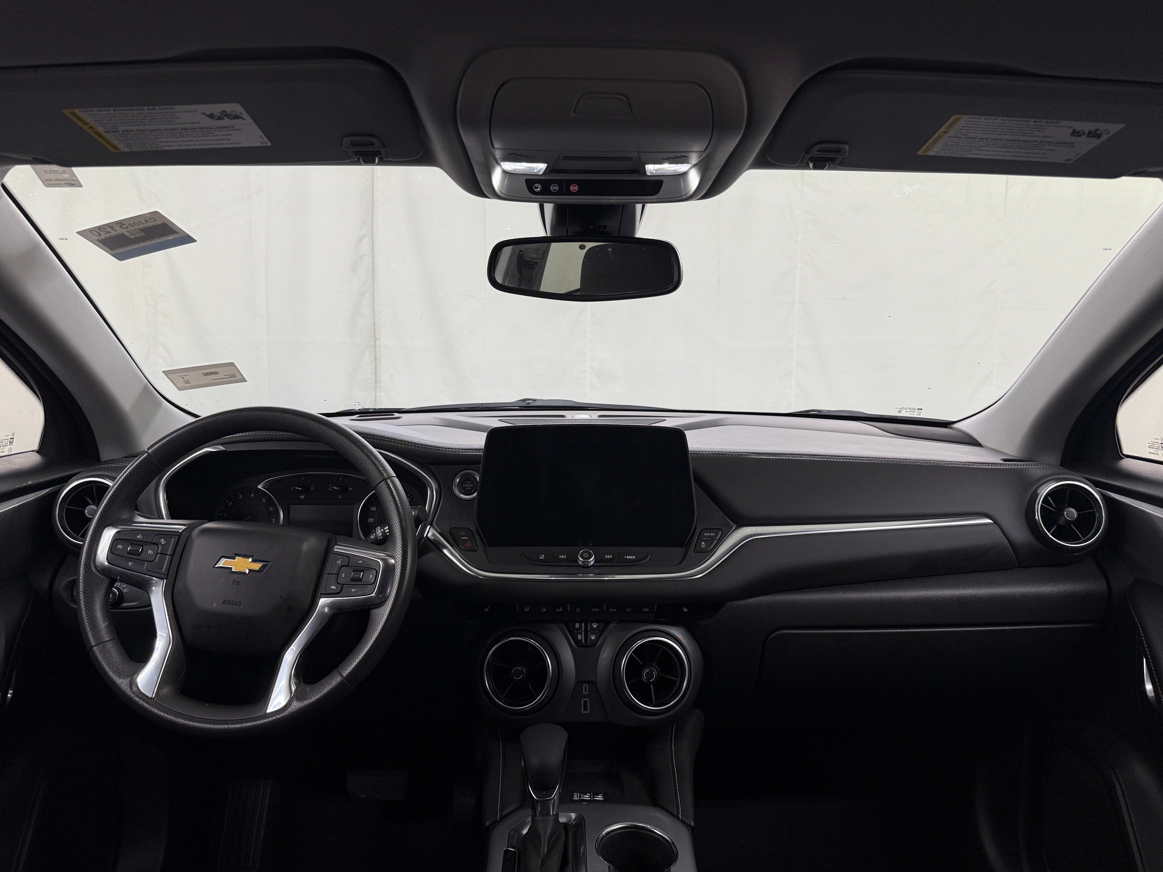 Thumbnail: 2023 Chevrolet Blazer - 3