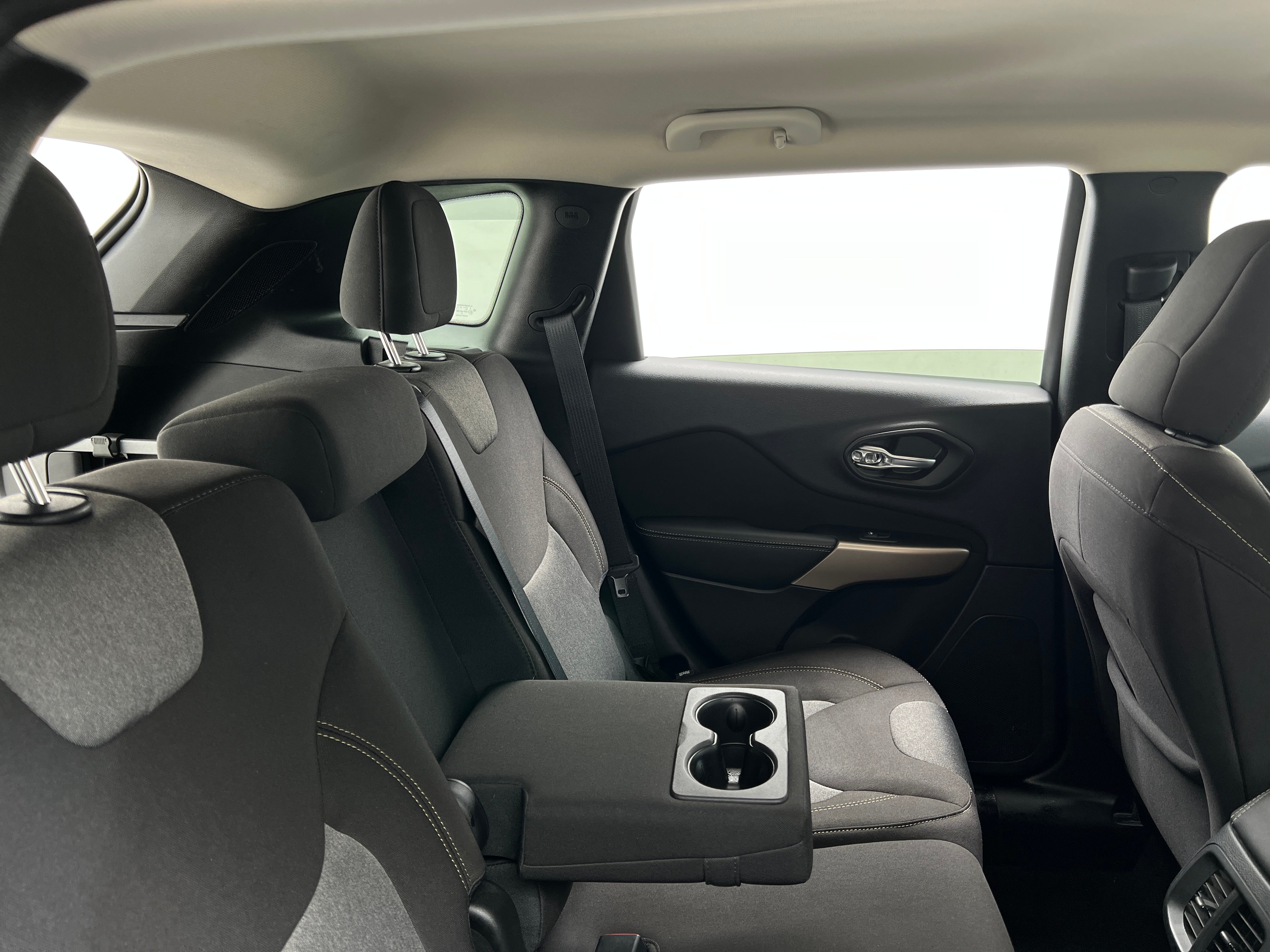 2018 Jeep Cherokee Latitude 6