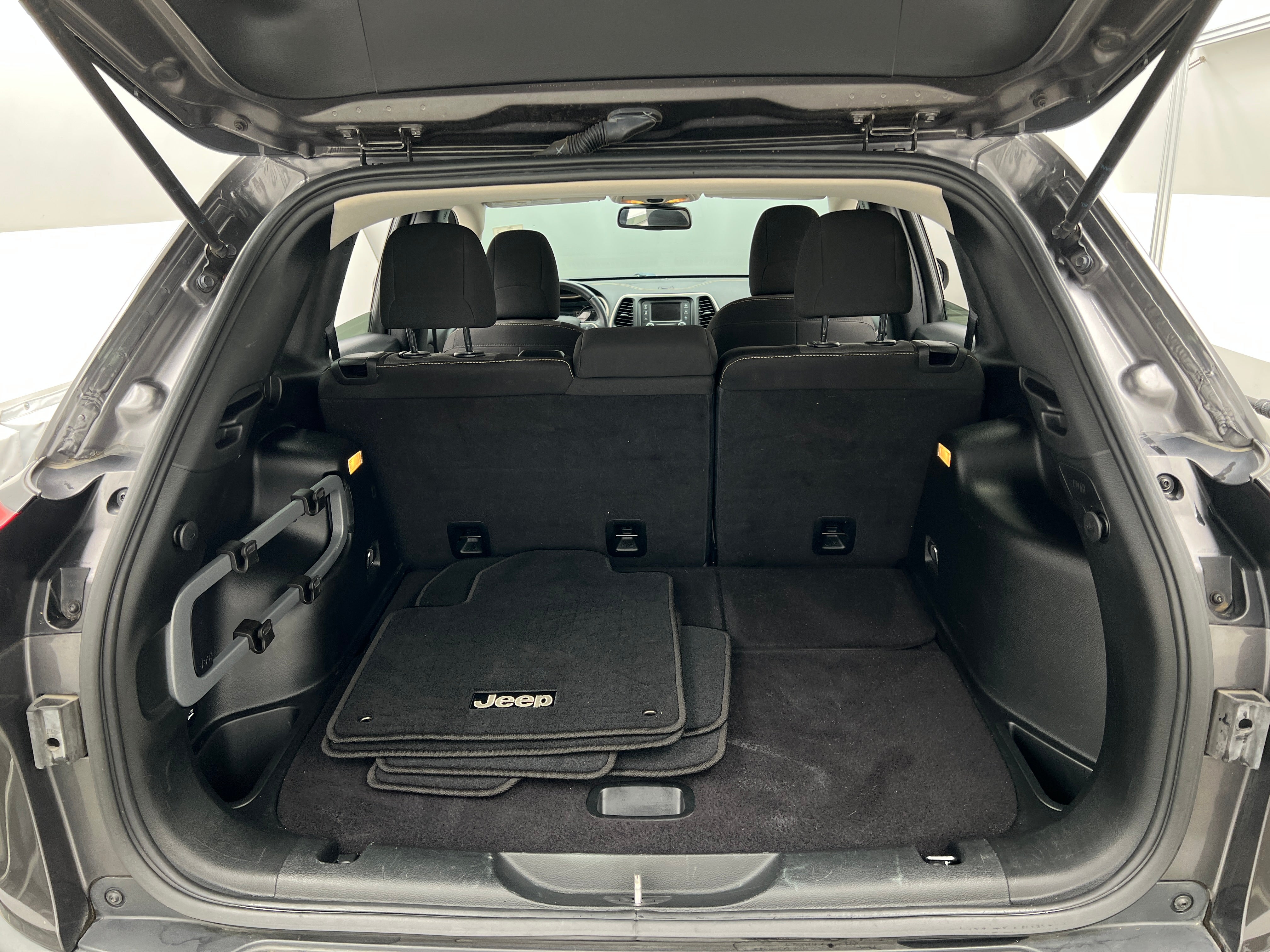 2018 Jeep Cherokee Latitude 7