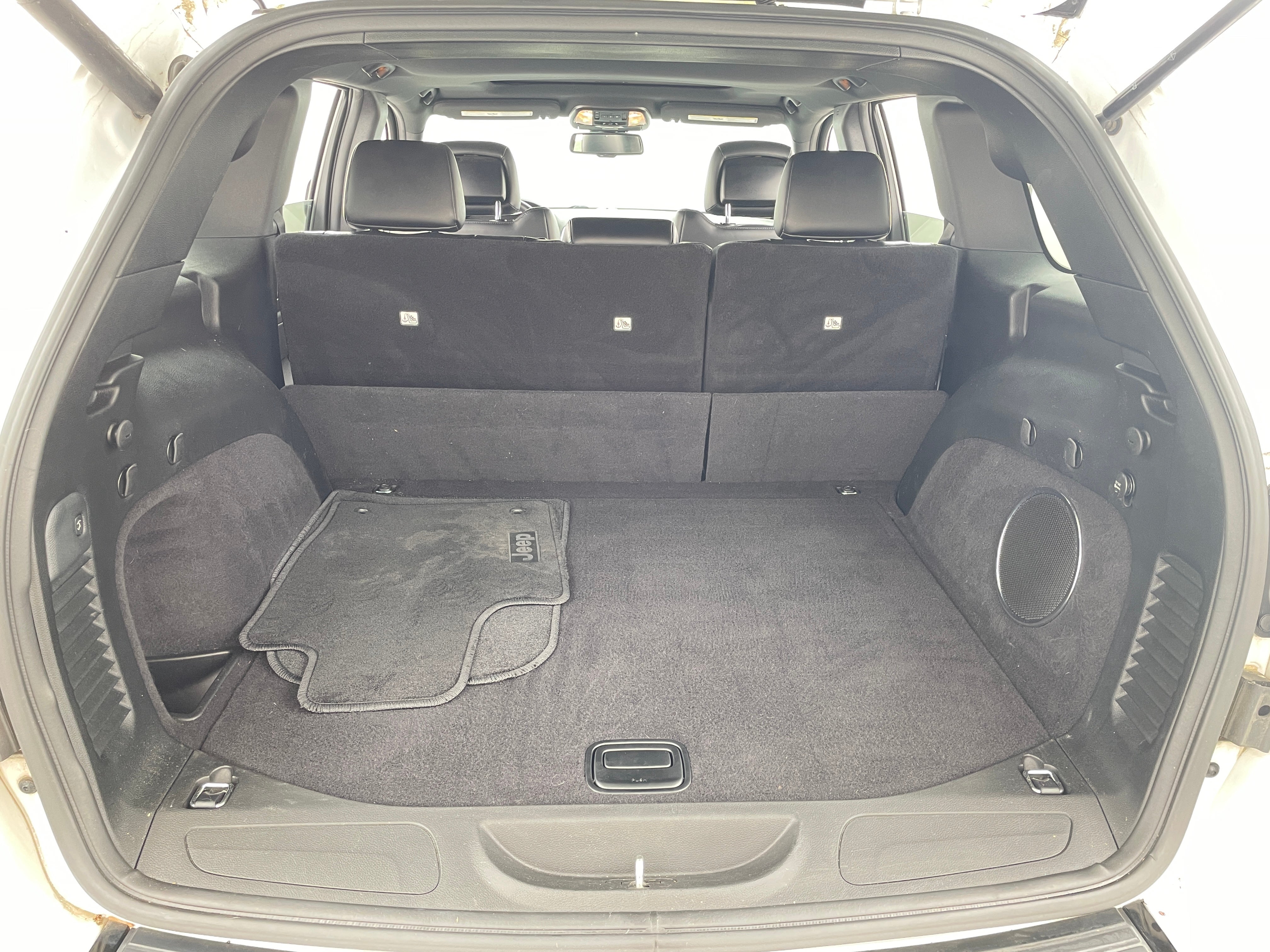 2015 Jeep Grand Cherokee Altitude 6