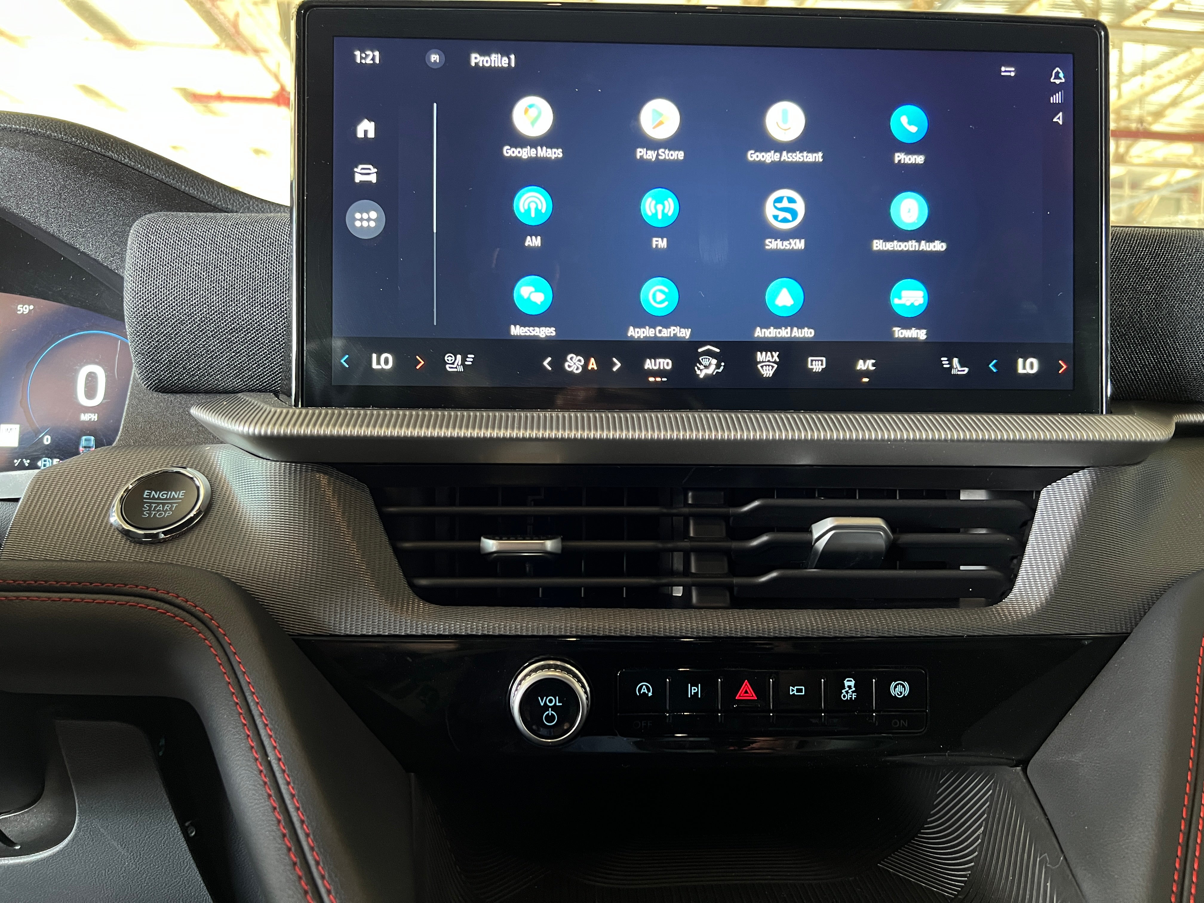 2025 Ford Explorer ST-Line 3