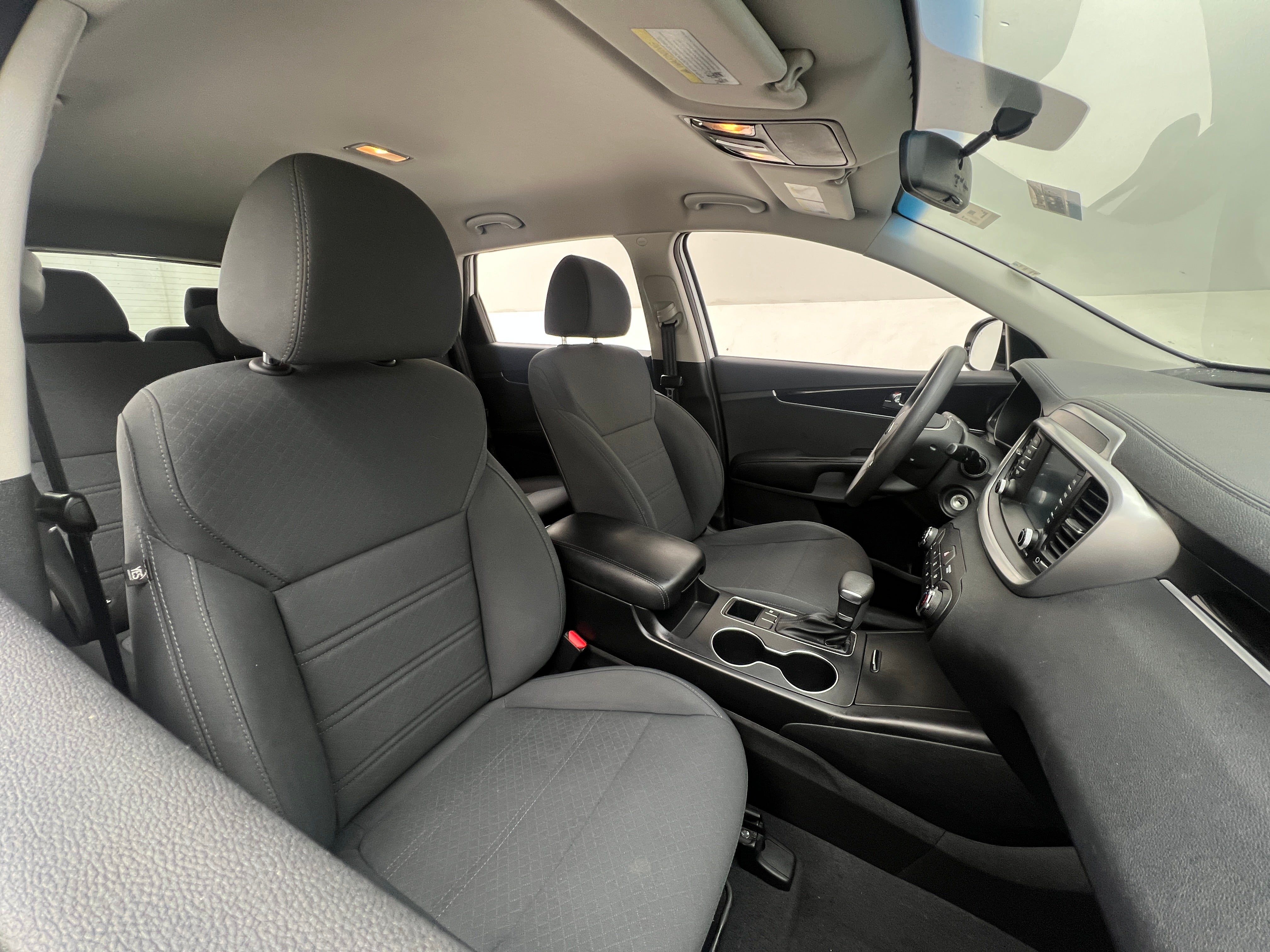 Thumbnail: 2019 Kia Sorento - 2