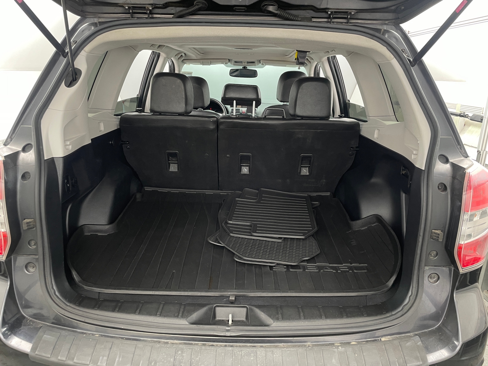 Thumbnail: 2015 Subaru Forester - 6