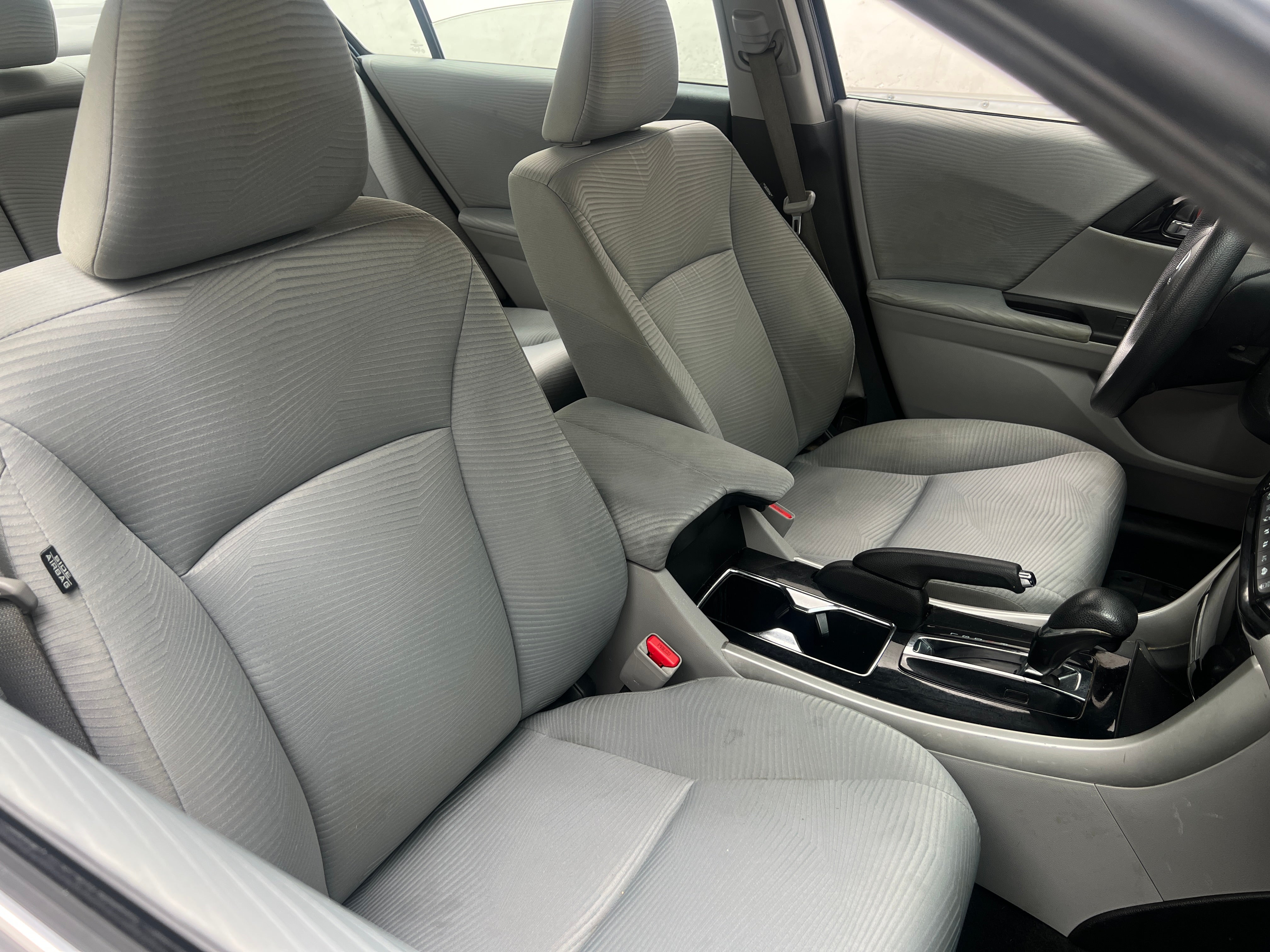 2016 Honda Accord LX 2