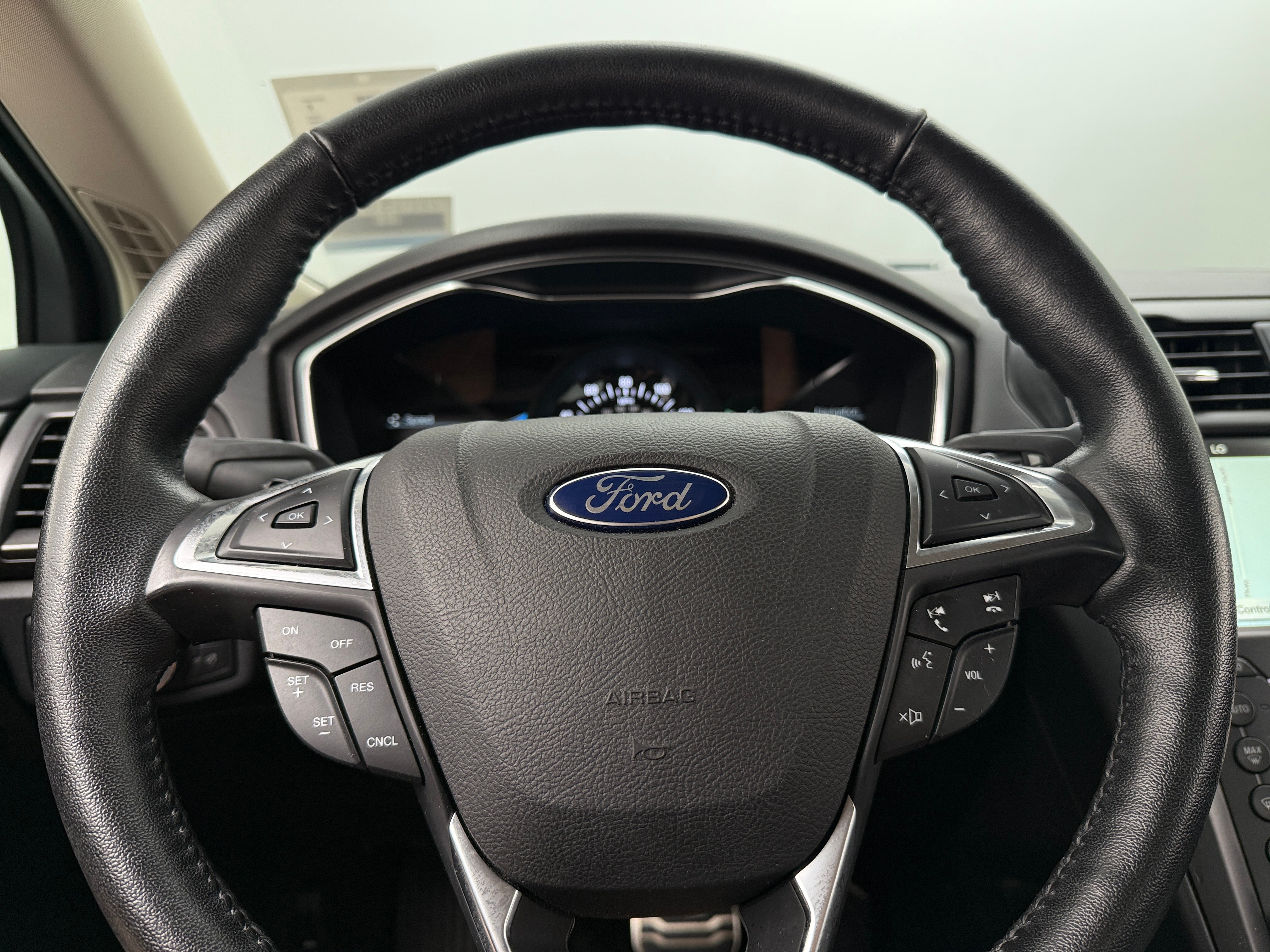 2017 Ford Fusion Titanium 4