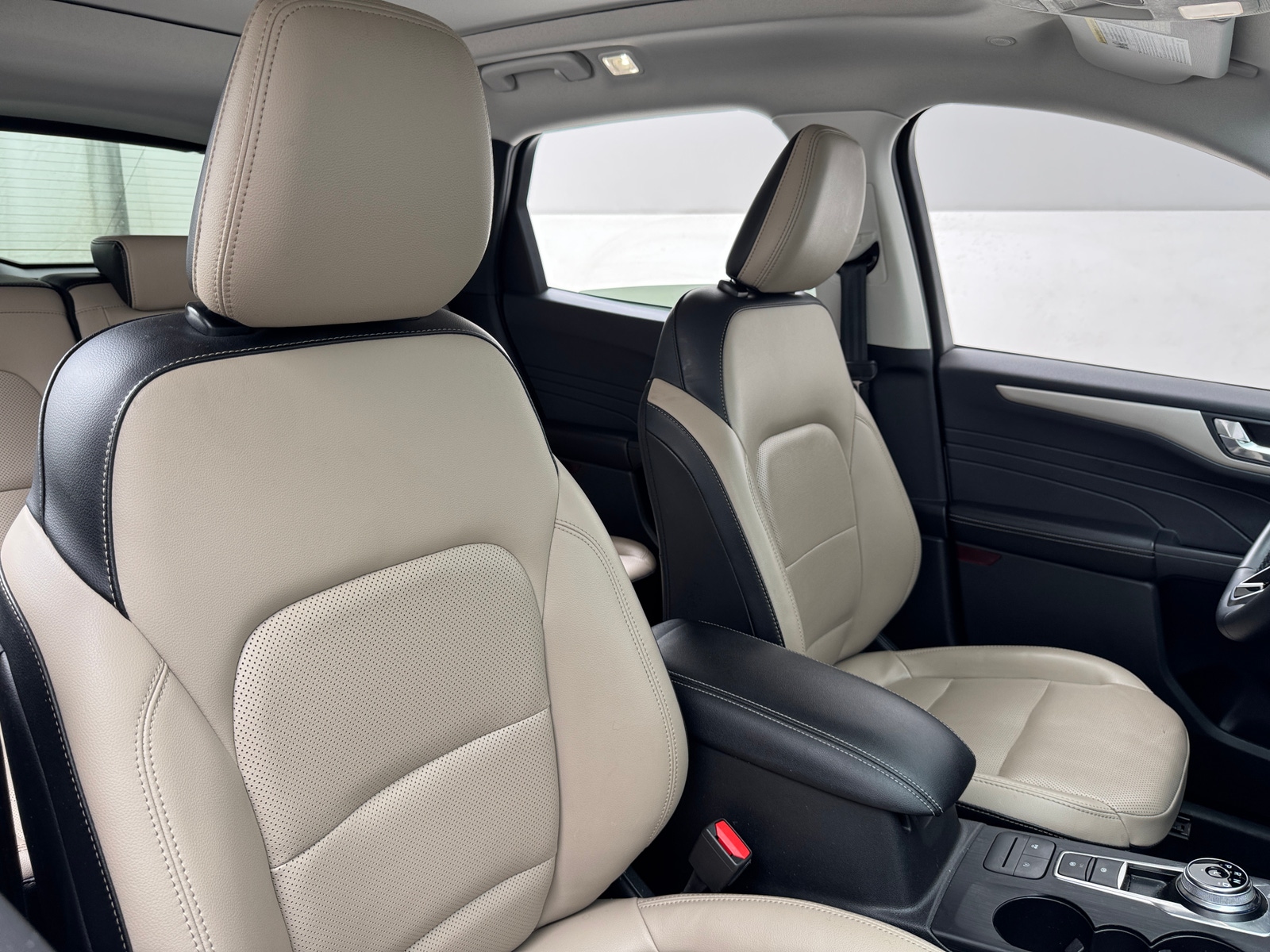 Thumbnail: 2021 Ford Escape - 2