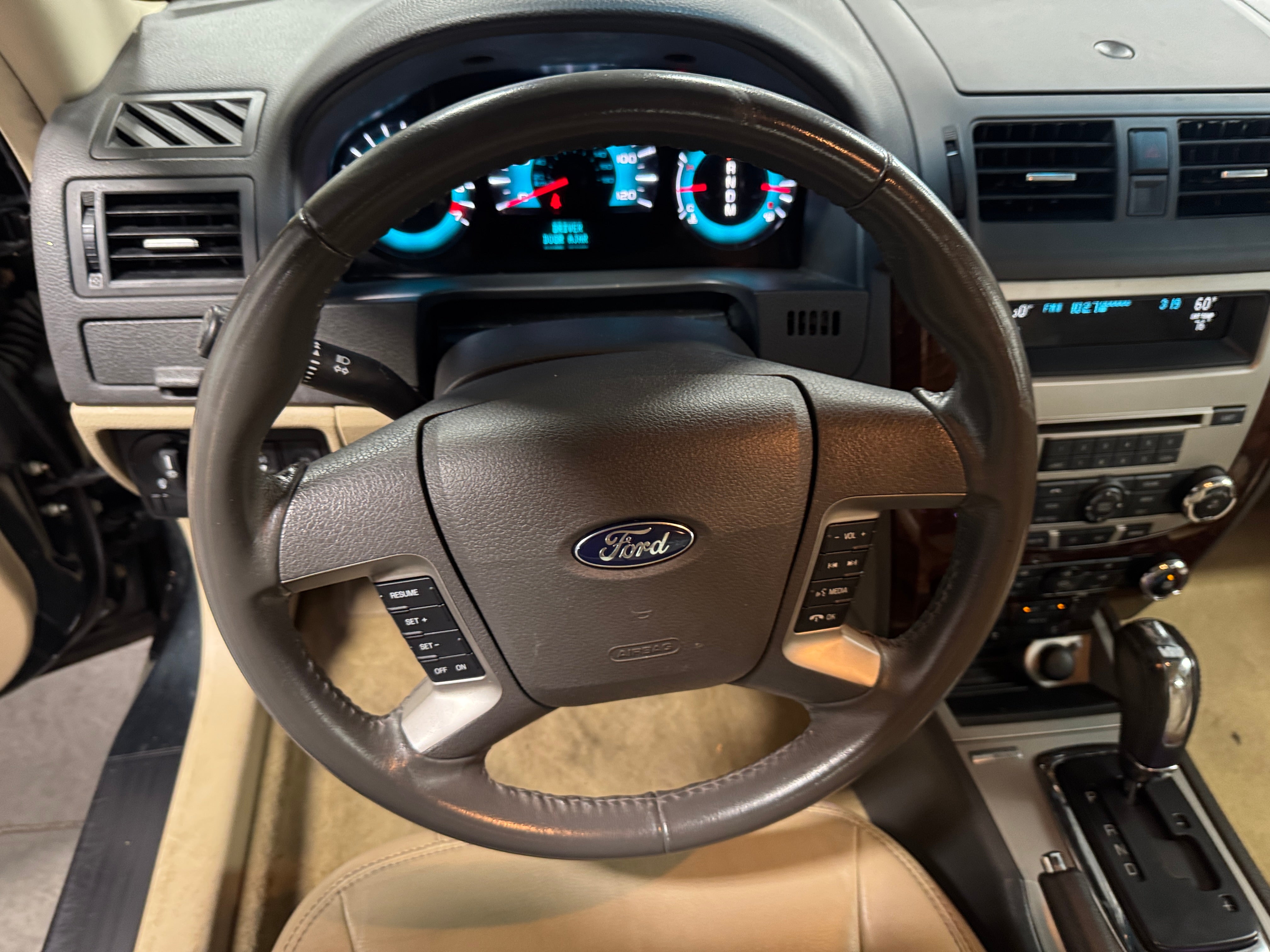 2010 Ford Fusion SEL 4