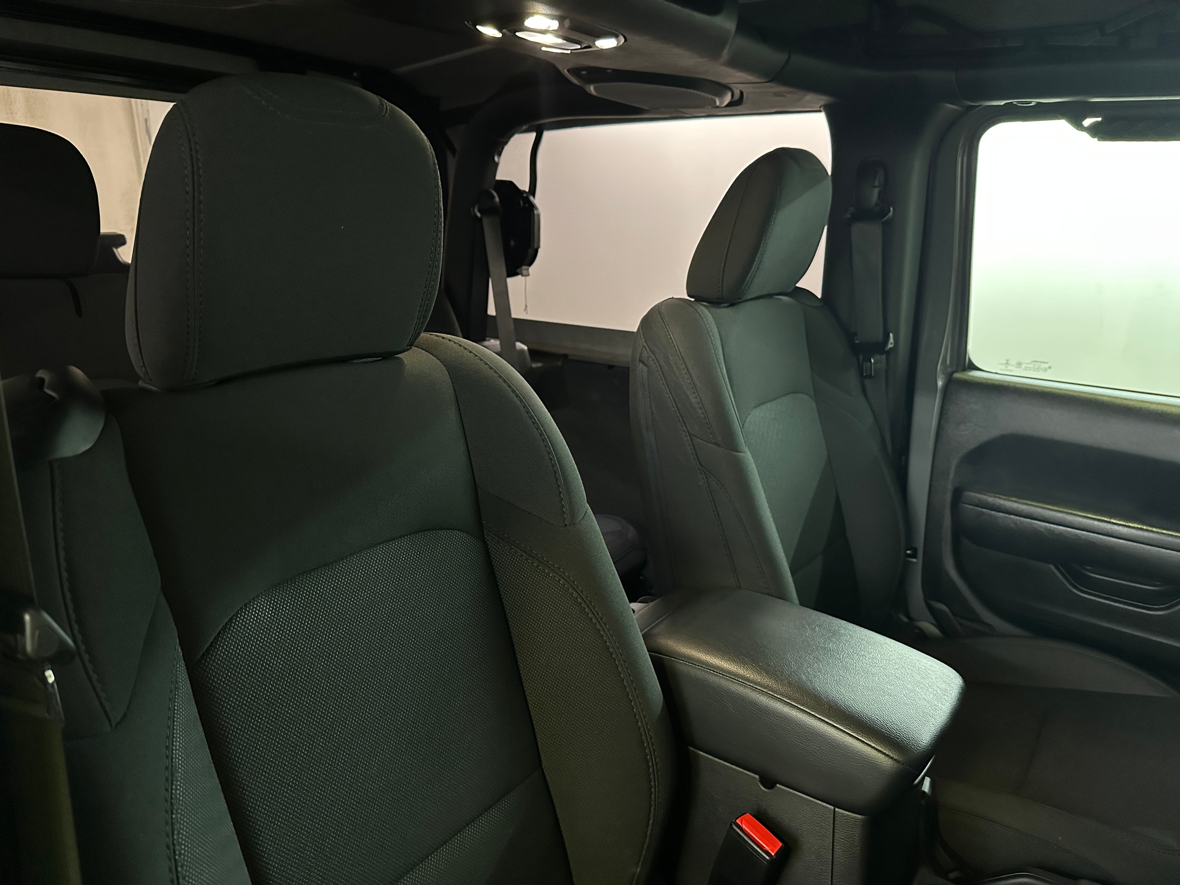 2023 Jeep Wrangler Sport 2