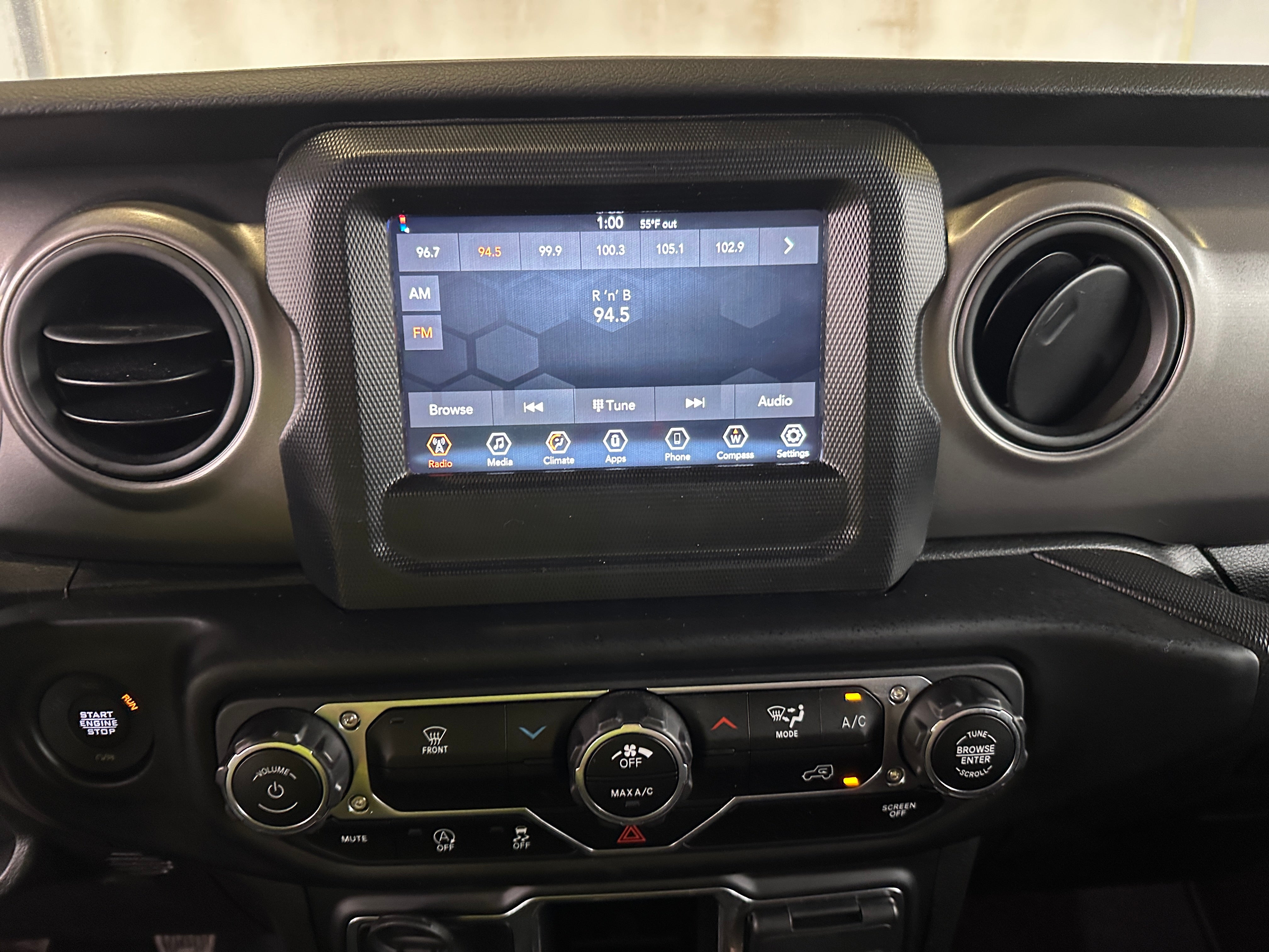 2023 Jeep Wrangler Sport 4