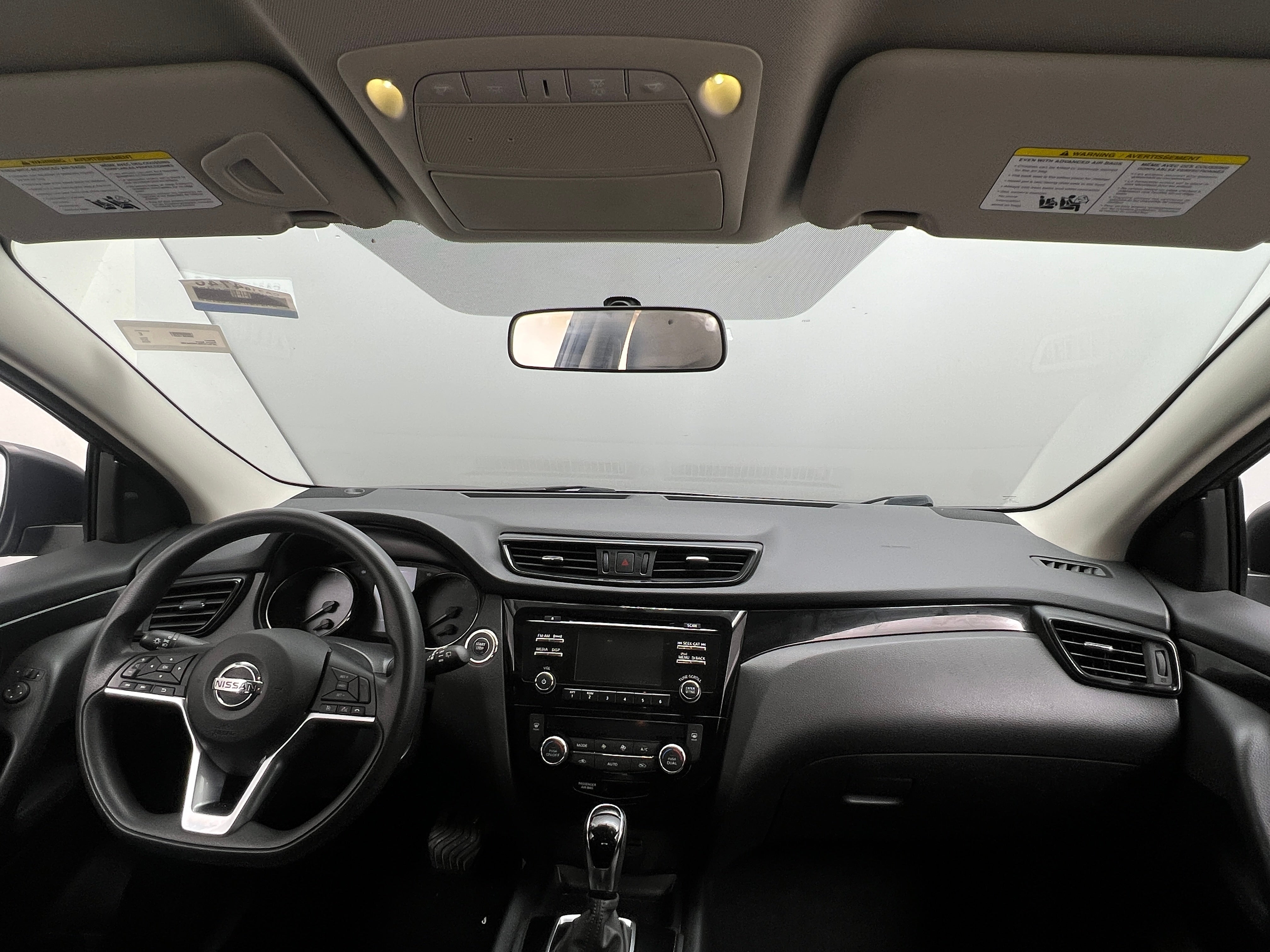 2018 Nissan Rogue Sport SV 3