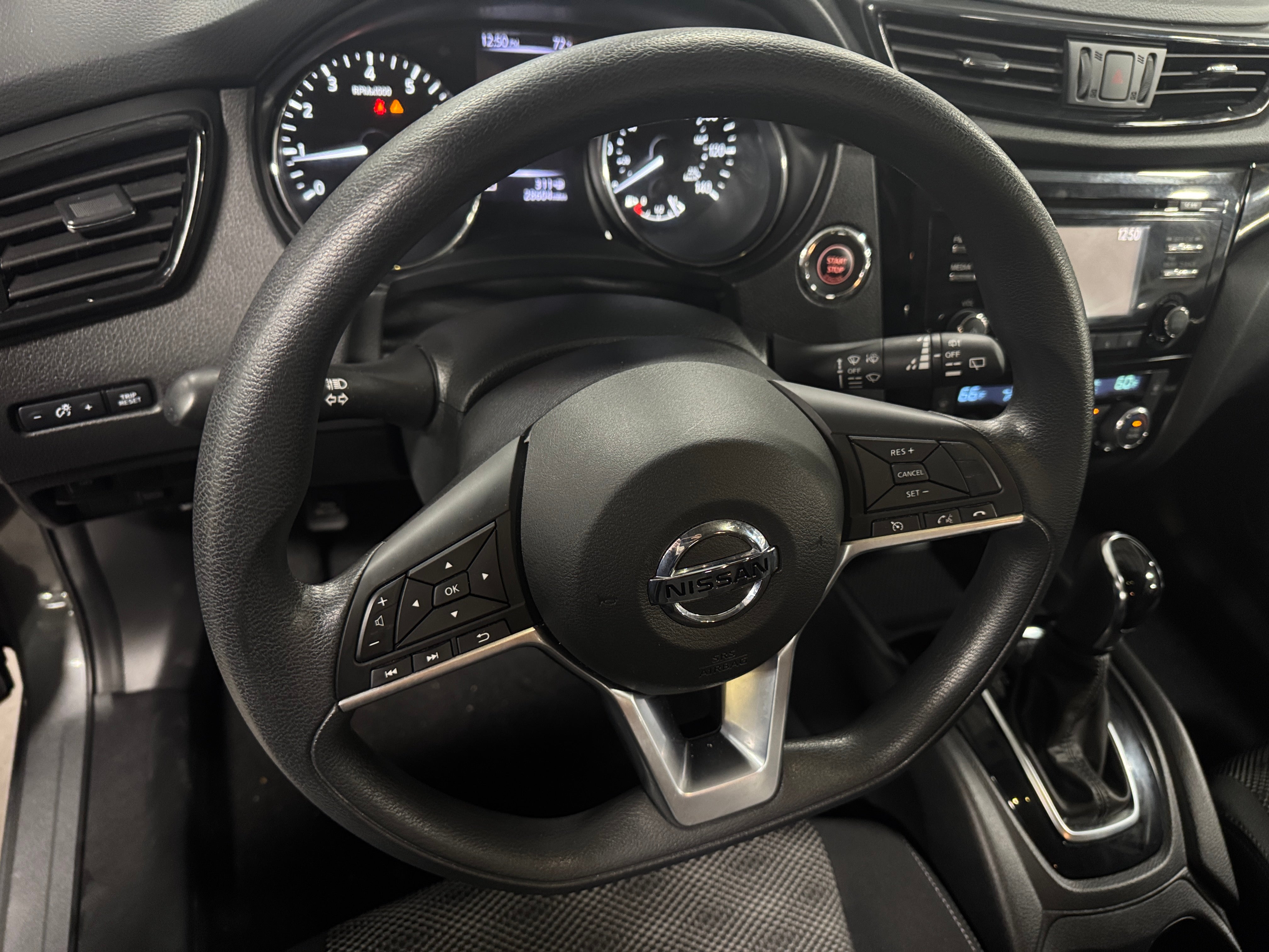 2018 Nissan Rogue Sport SV 5