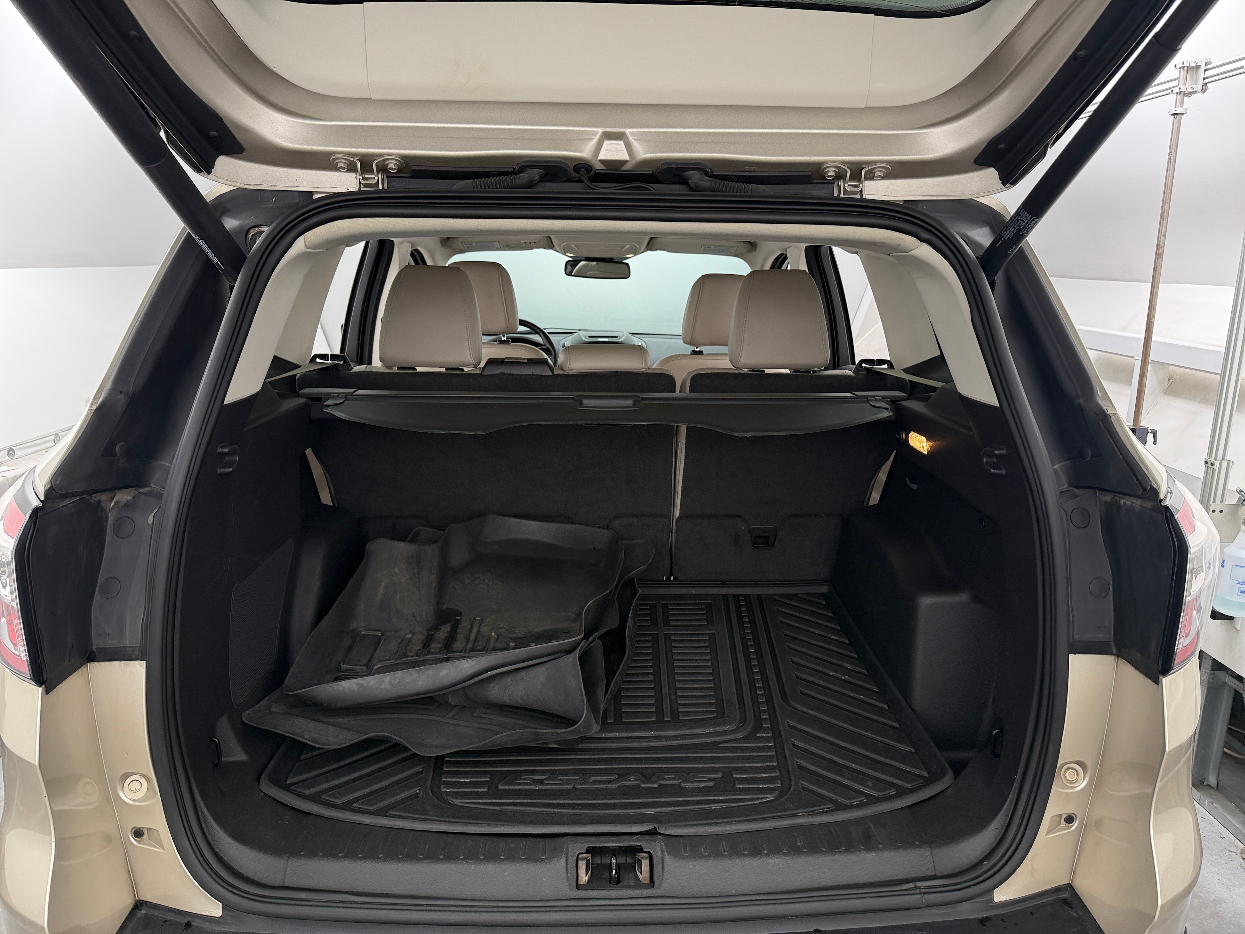 2017 Ford Escape Titanium 6