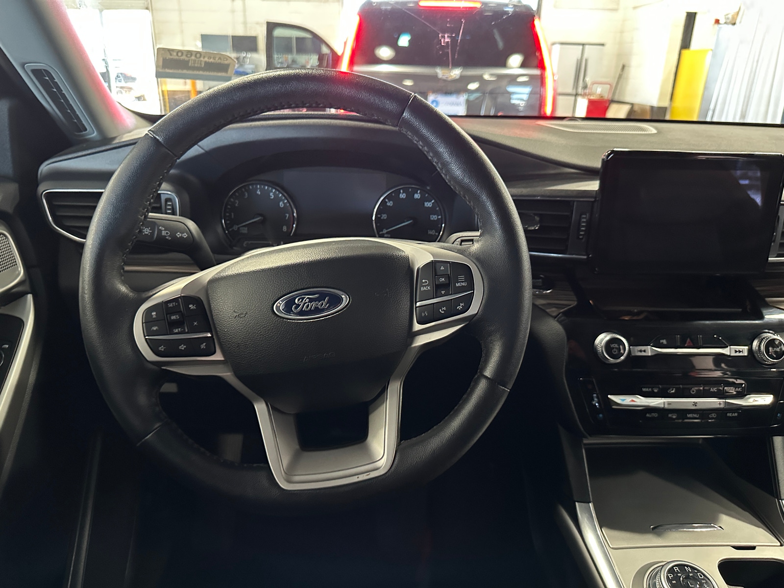 Thumbnail: 2023 Ford Explorer - 4