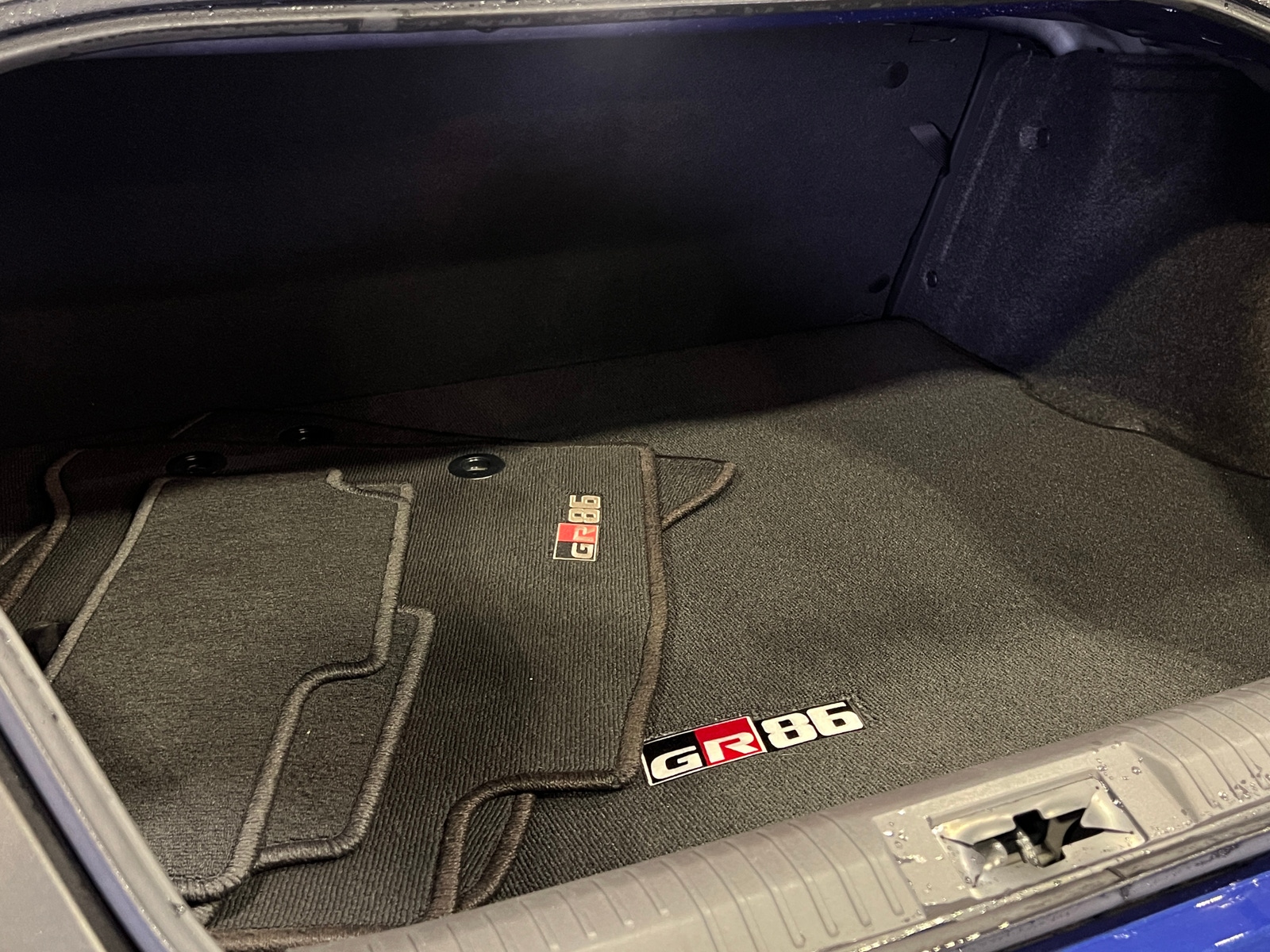 Thumbnail: 2024 Toyota GR86 - 4