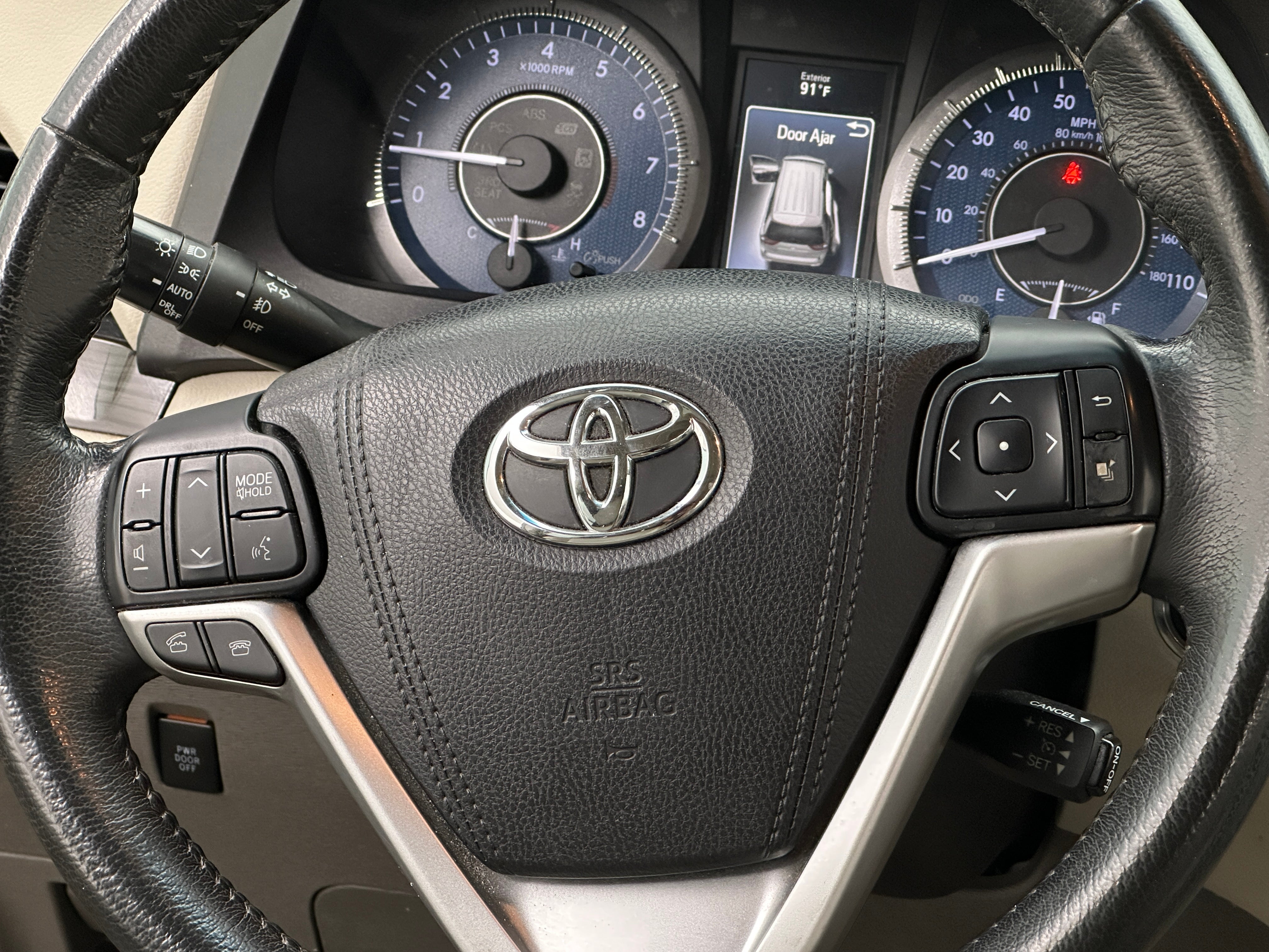 2017 Toyota Sienna XLE 4