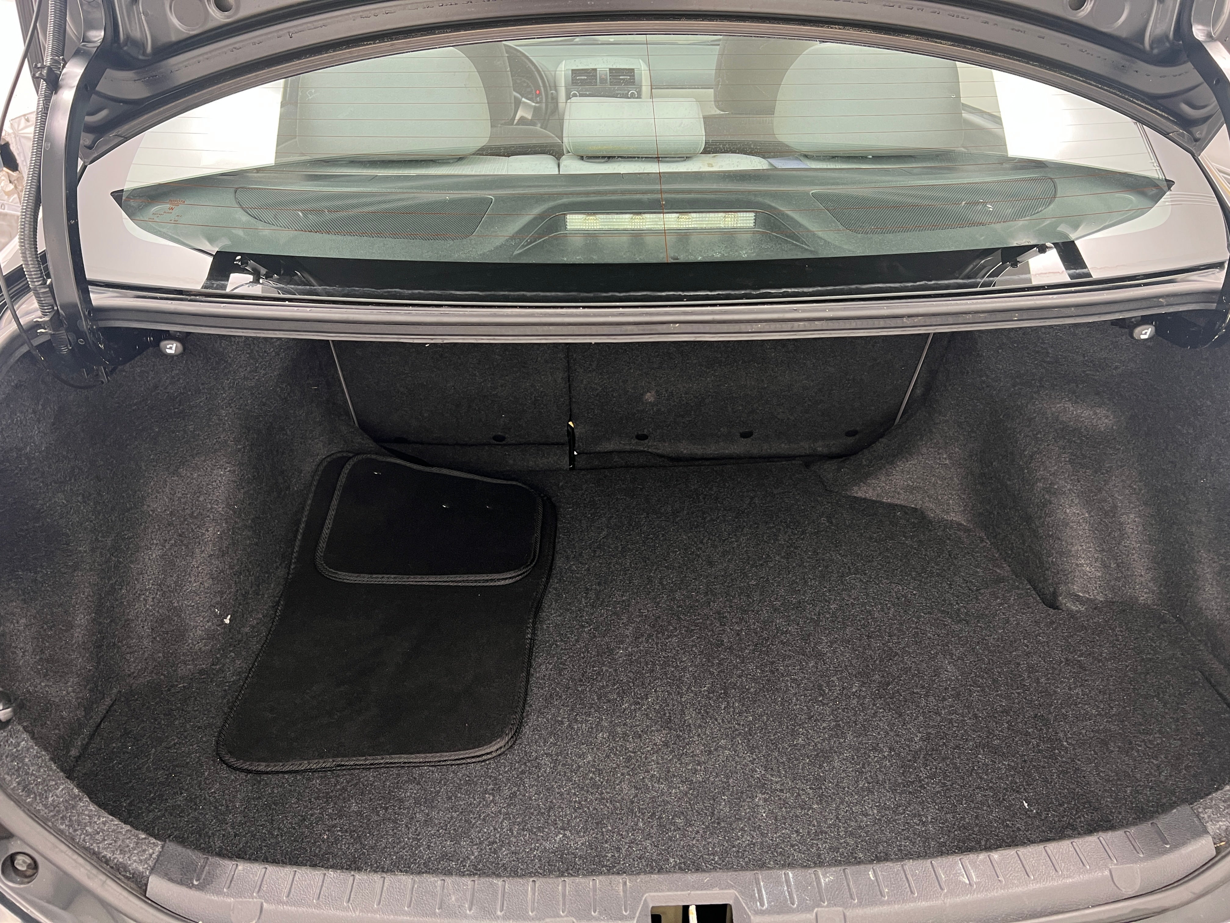 2011 Toyota Corolla LE 6