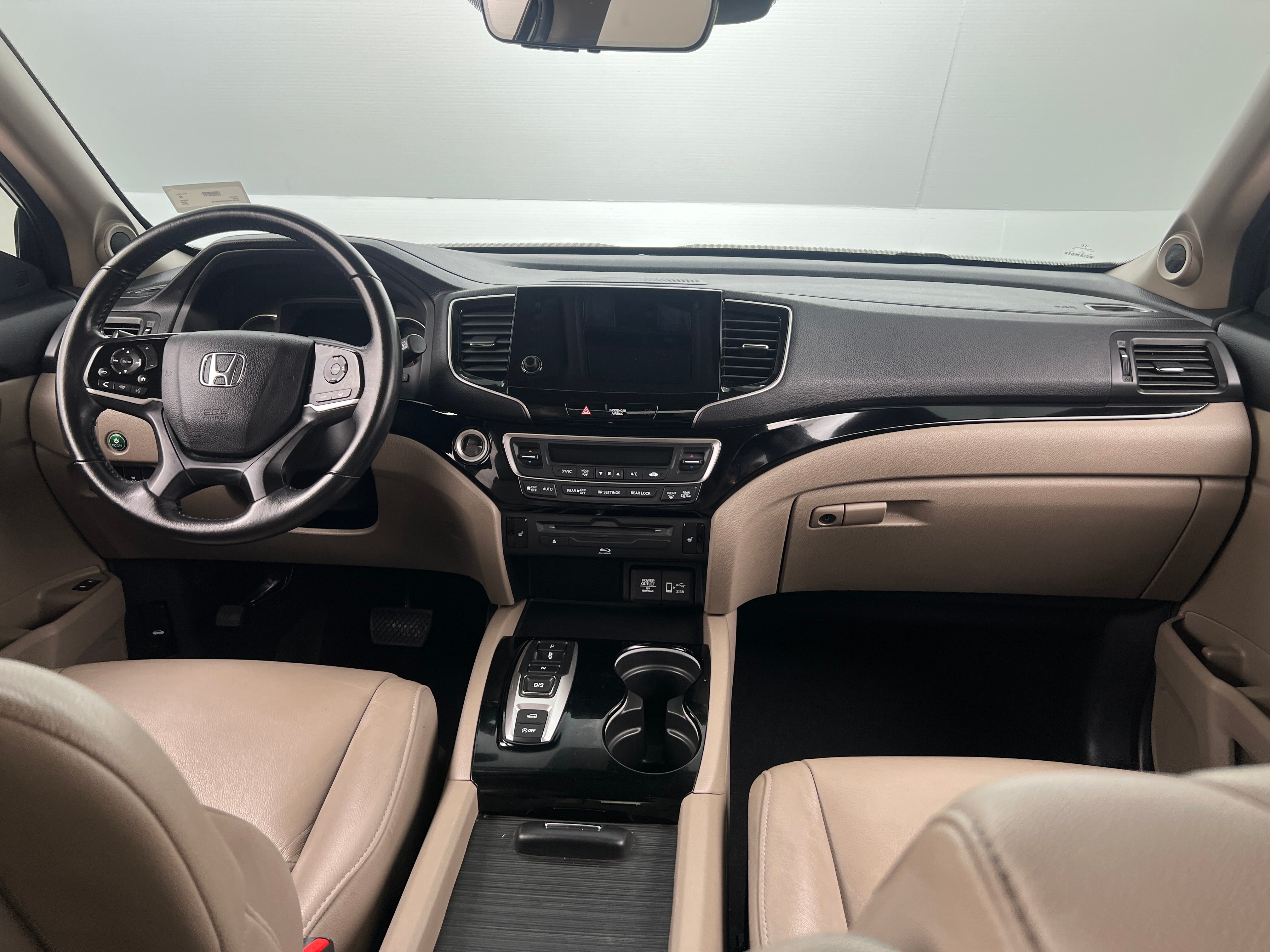 2019 Honda Pilot Touring 2