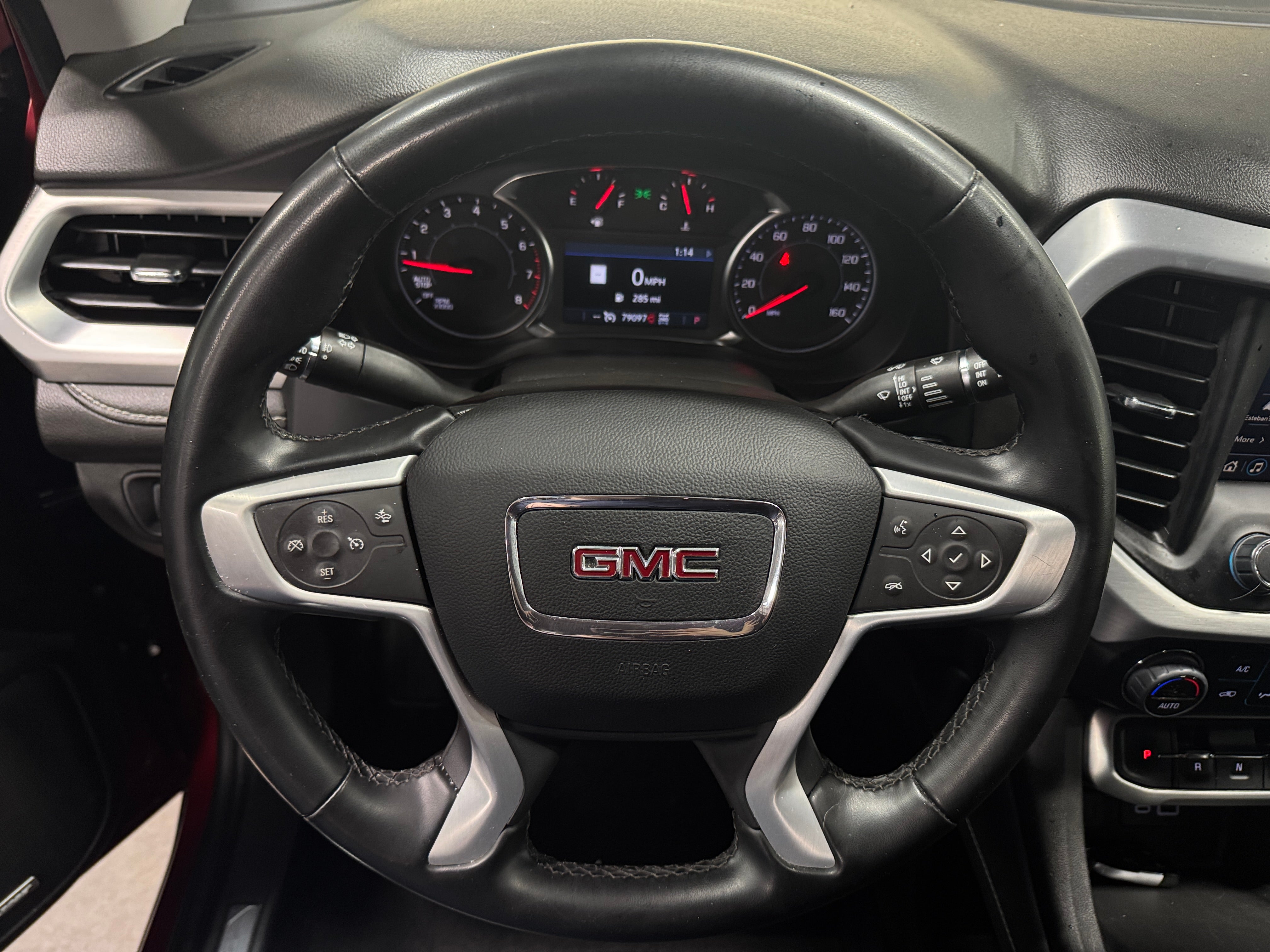 Thumbnail: 2023 GMC Acadia - 4