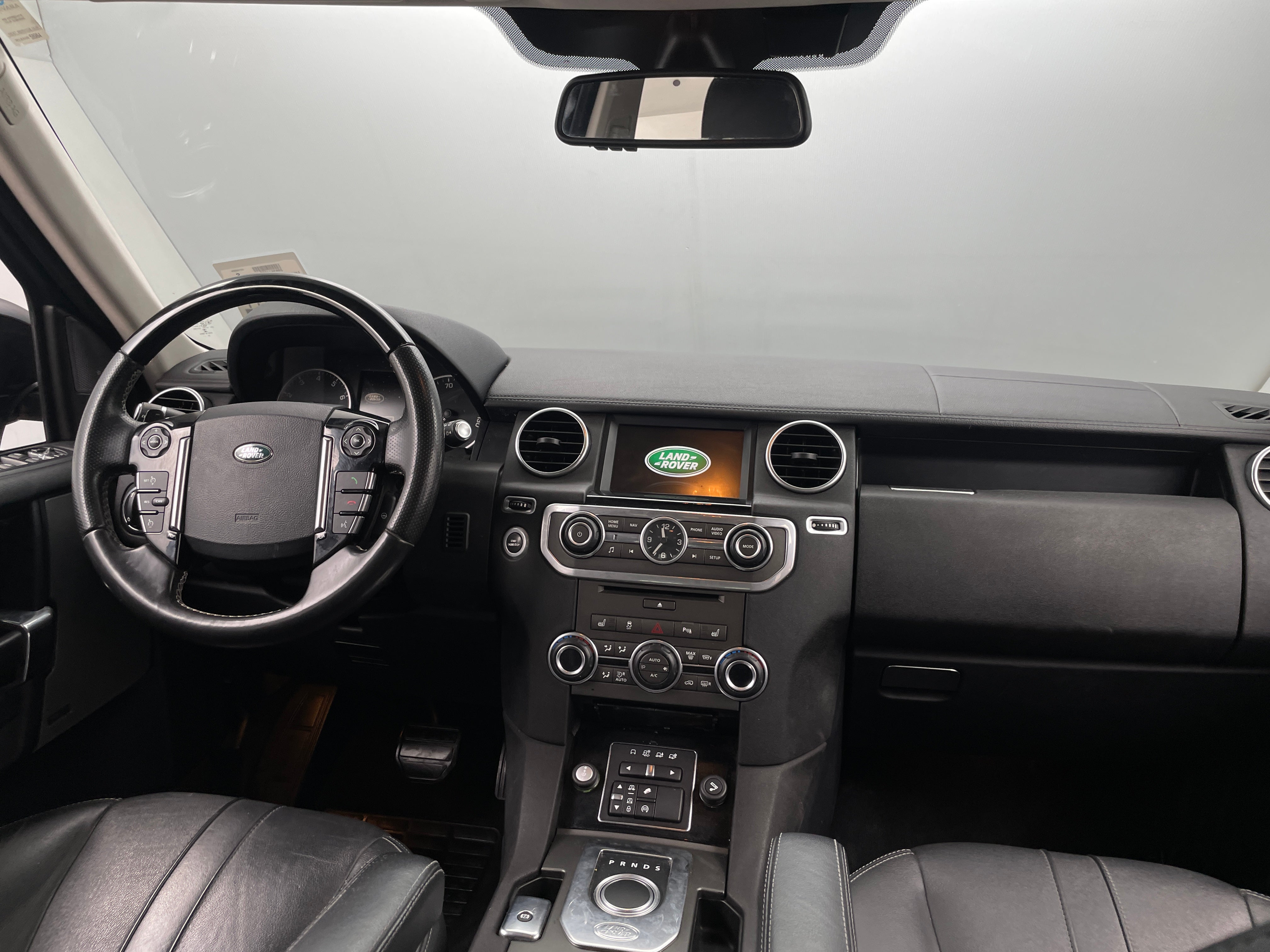 2015 Land Rover LR4 HSE 2
