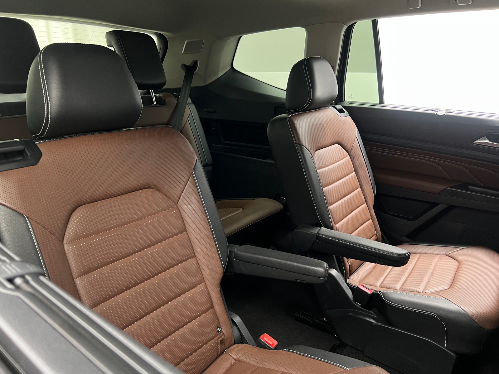Thumbnail: 2021 Volkswagen Atlas - 5