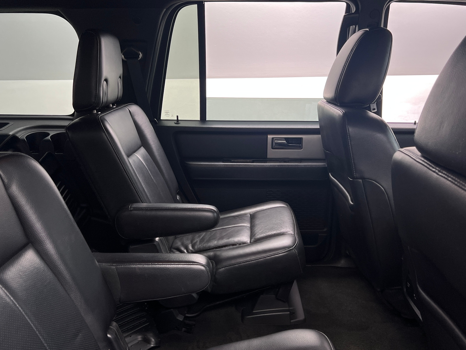 Thumbnail: 2017 Ford Expedition - 5