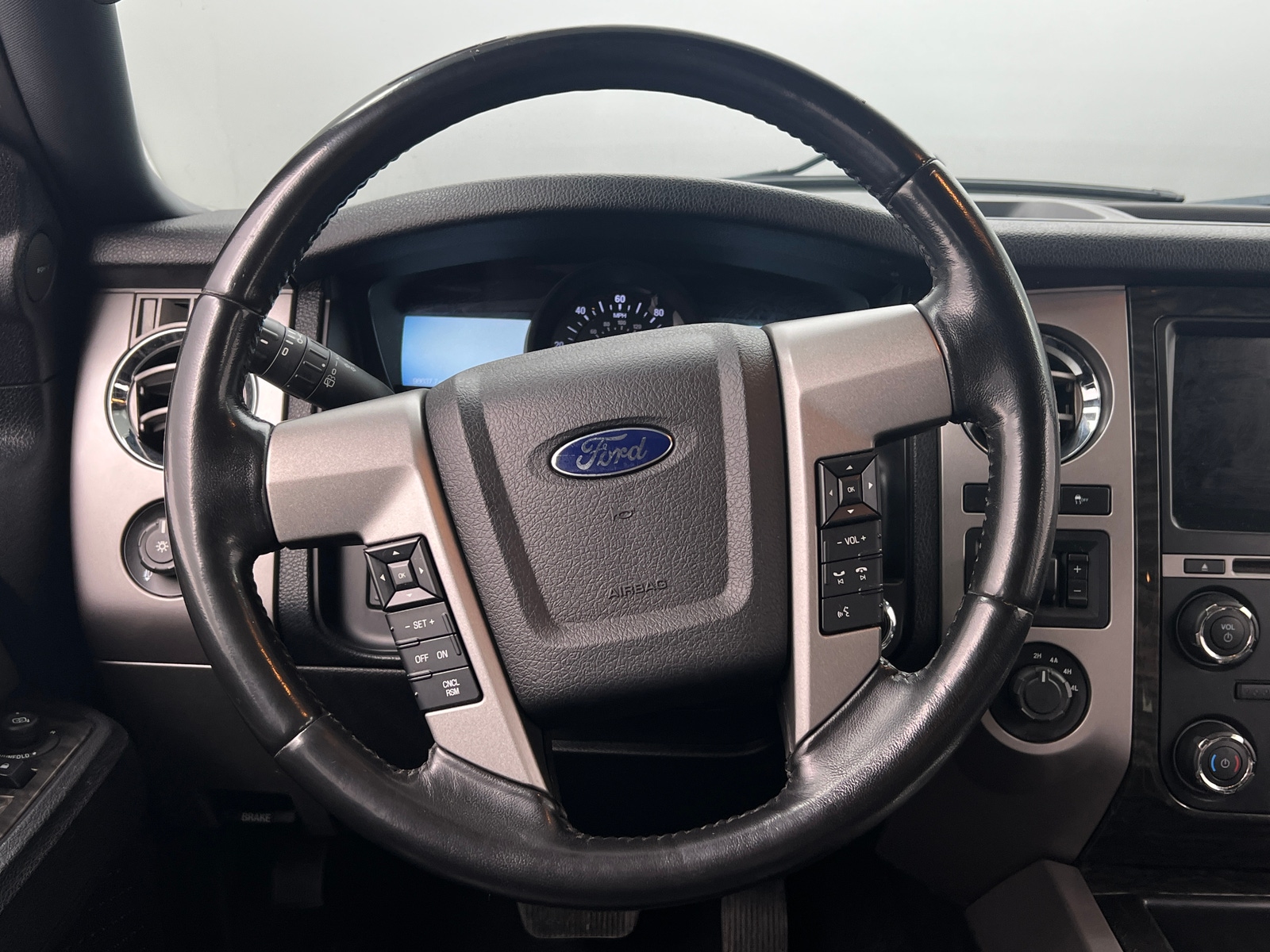 Thumbnail: 2017 Ford Expedition - 4