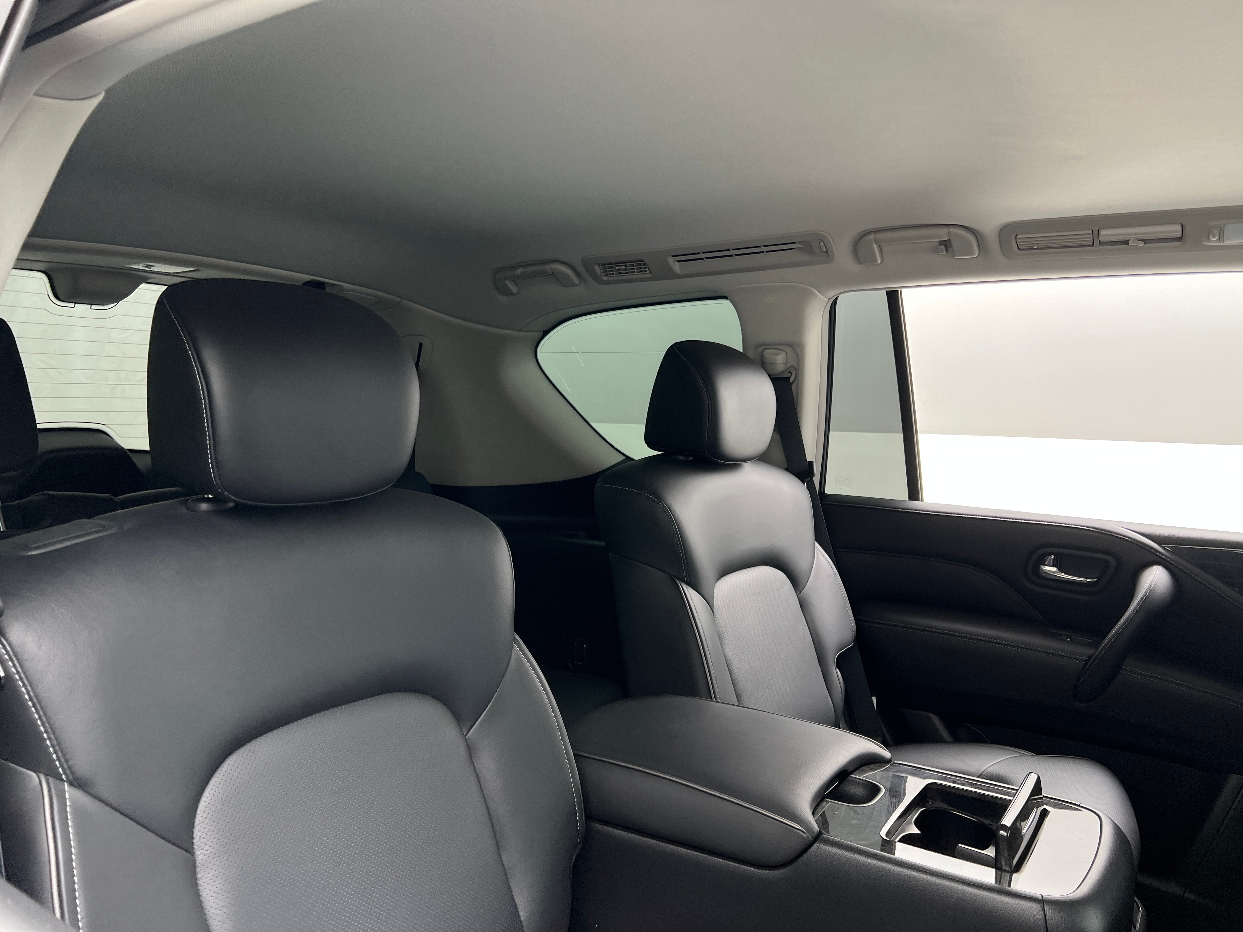 2021 INFINITI QX80 Luxe 5