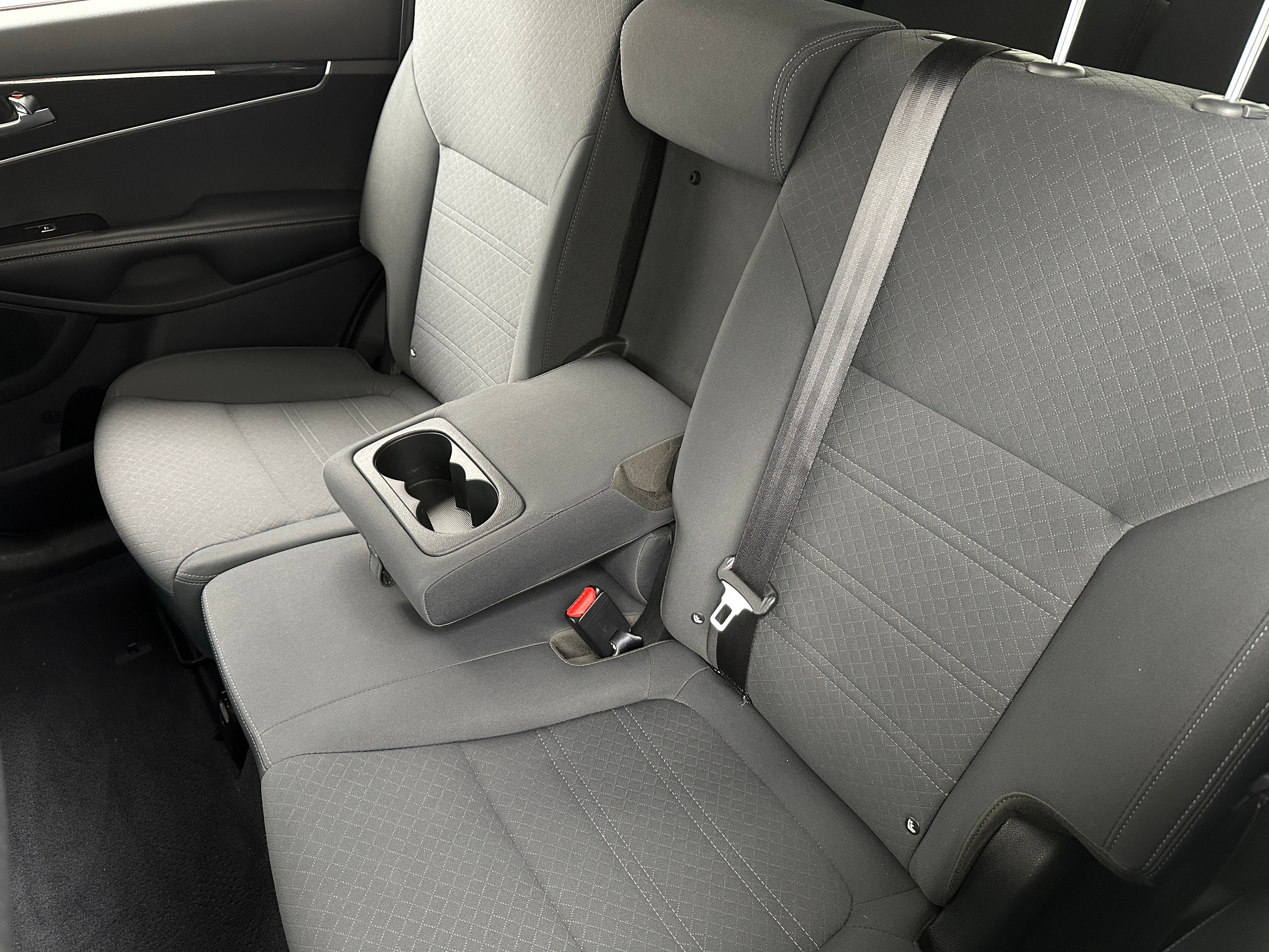 2020 Kia Sorento LX 6
