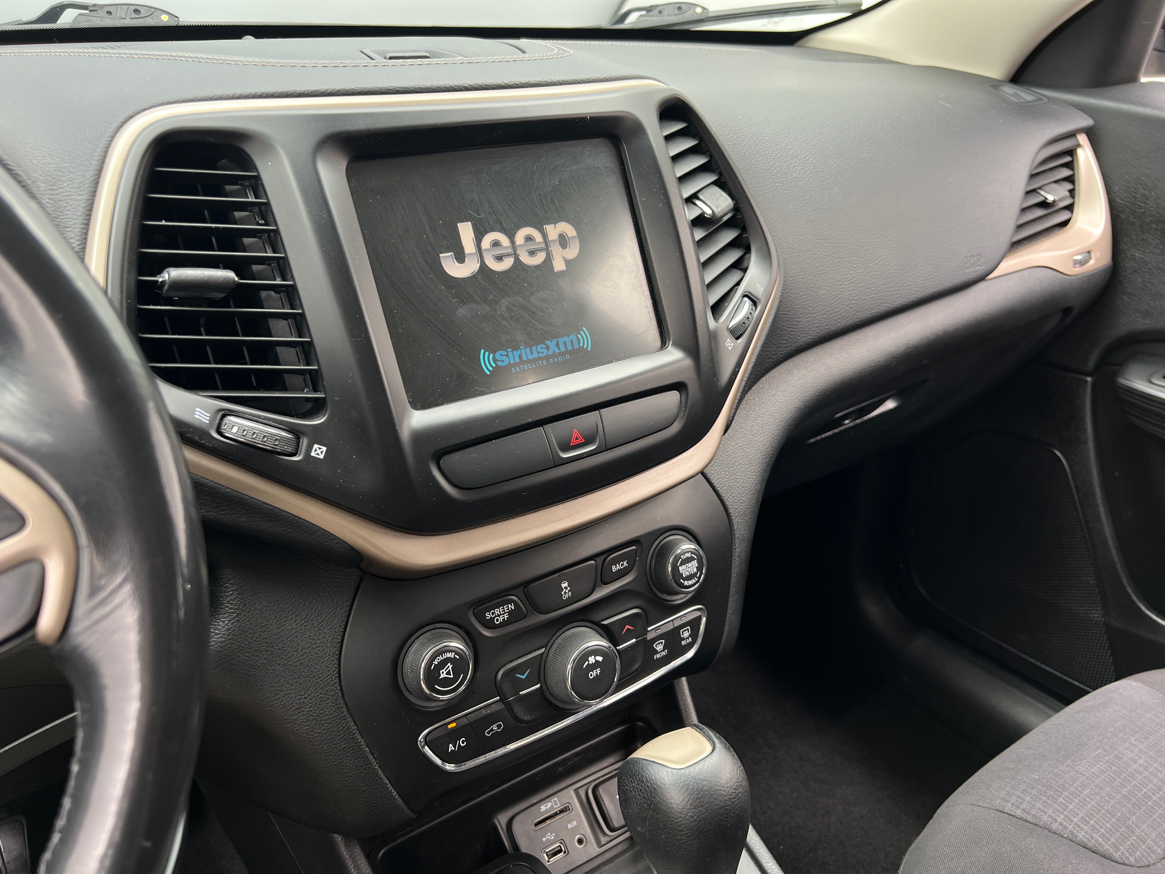 2015 Jeep Cherokee Latitude 4