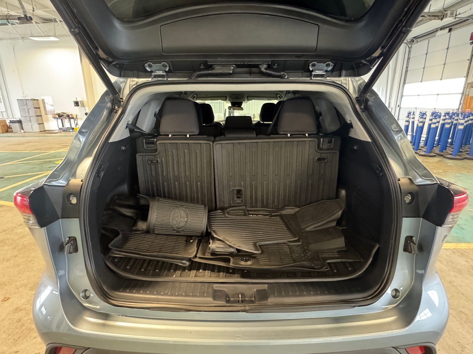 Thumbnail: 2020 Toyota Highlander - 7