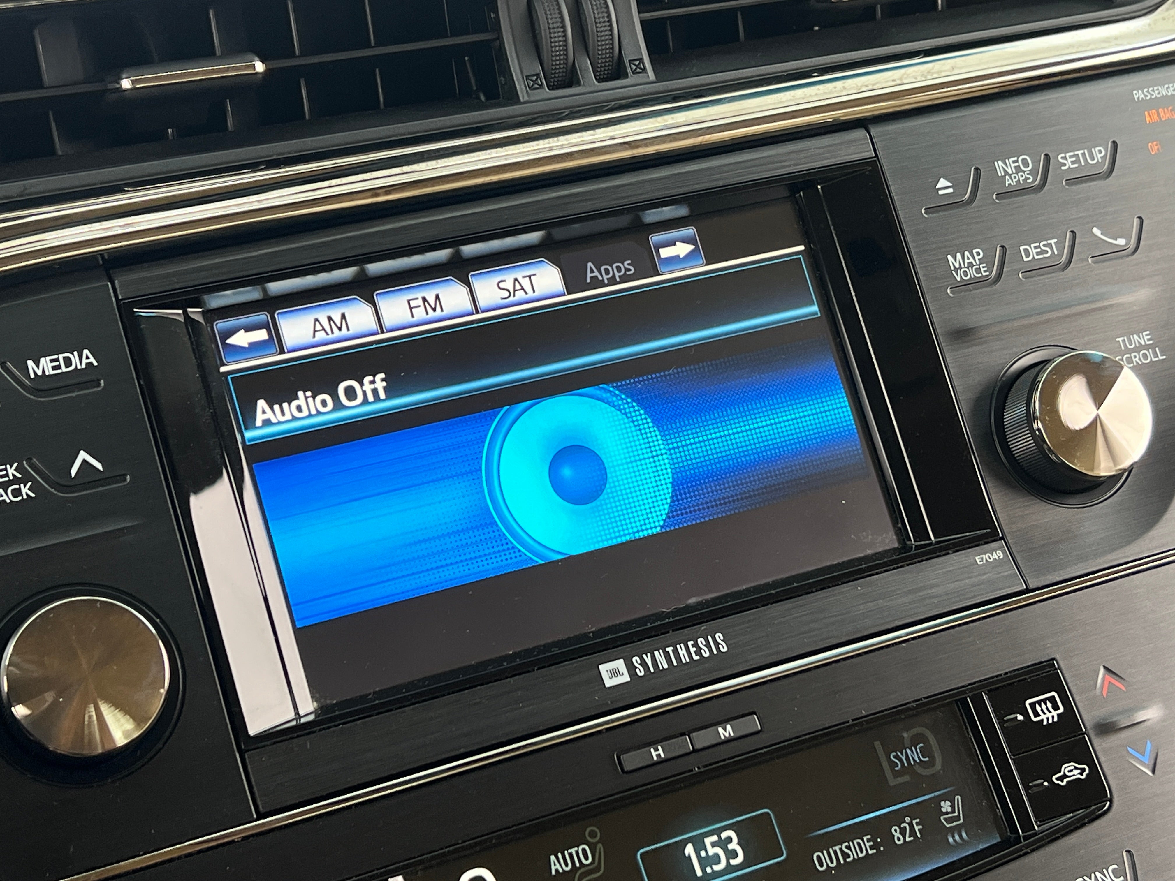 2014 Toyota Avalon Limited 3