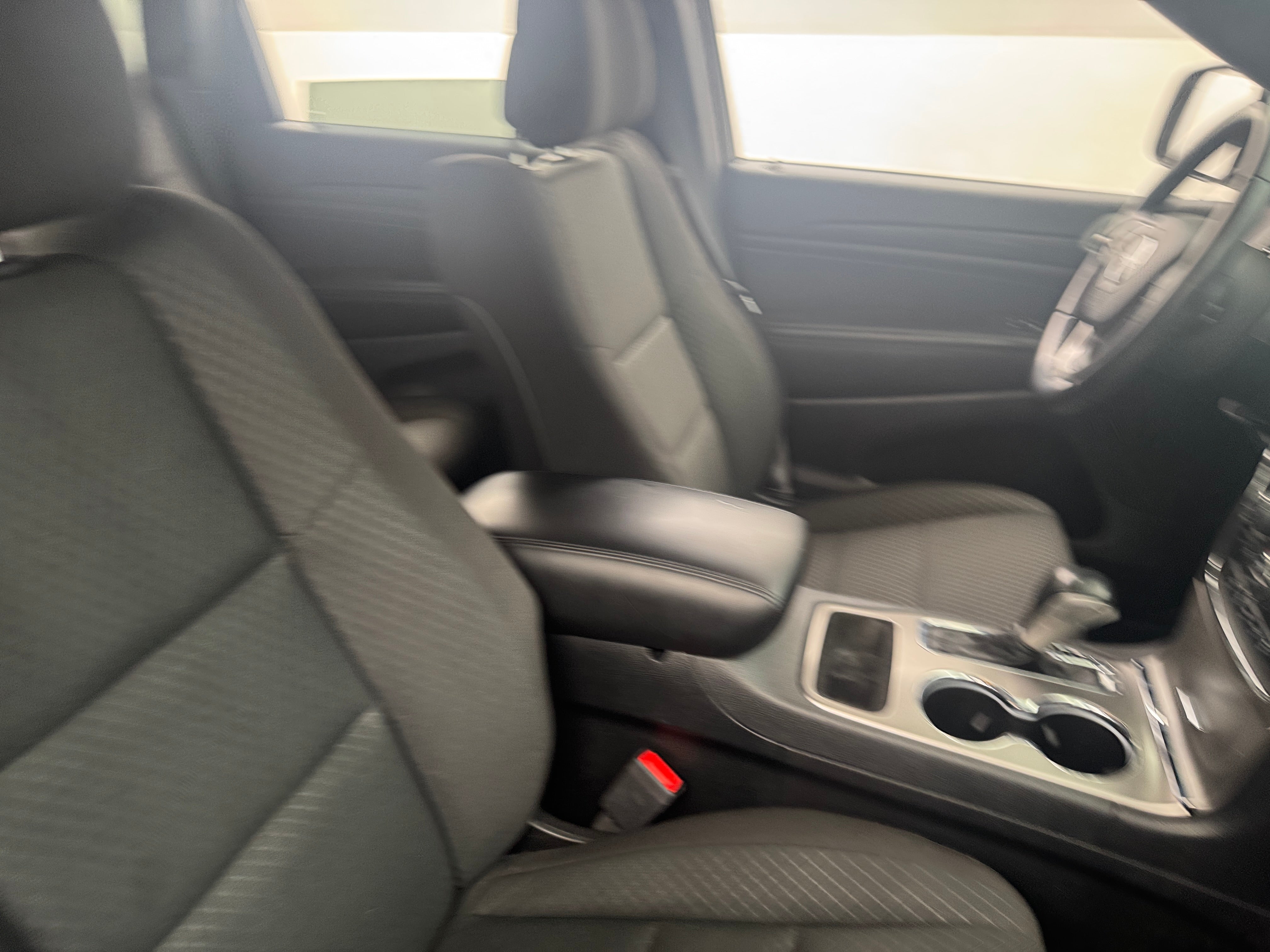 2021 Jeep Grand Cherokee Laredo 2
