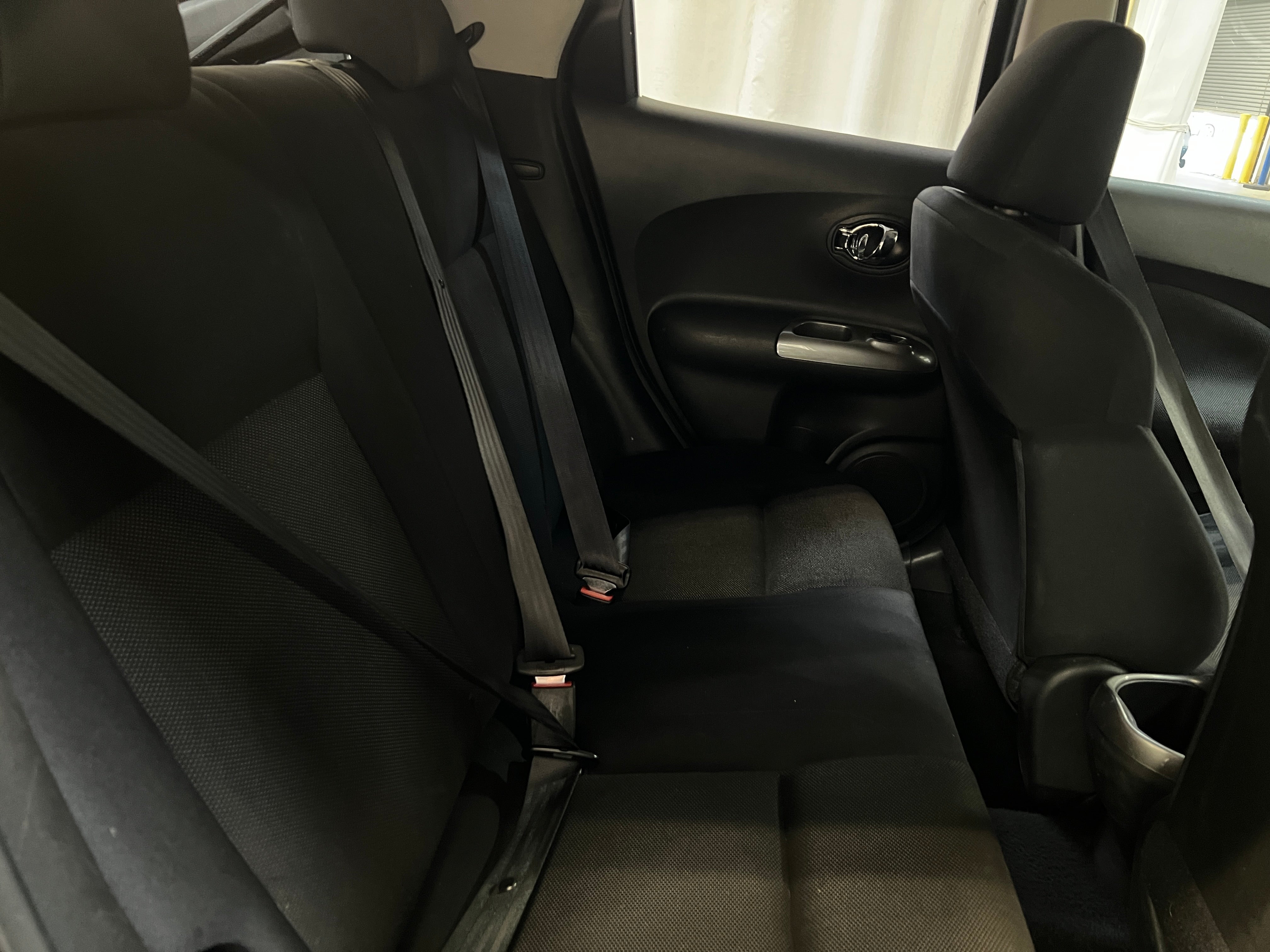 2014 Nissan Juke S 6