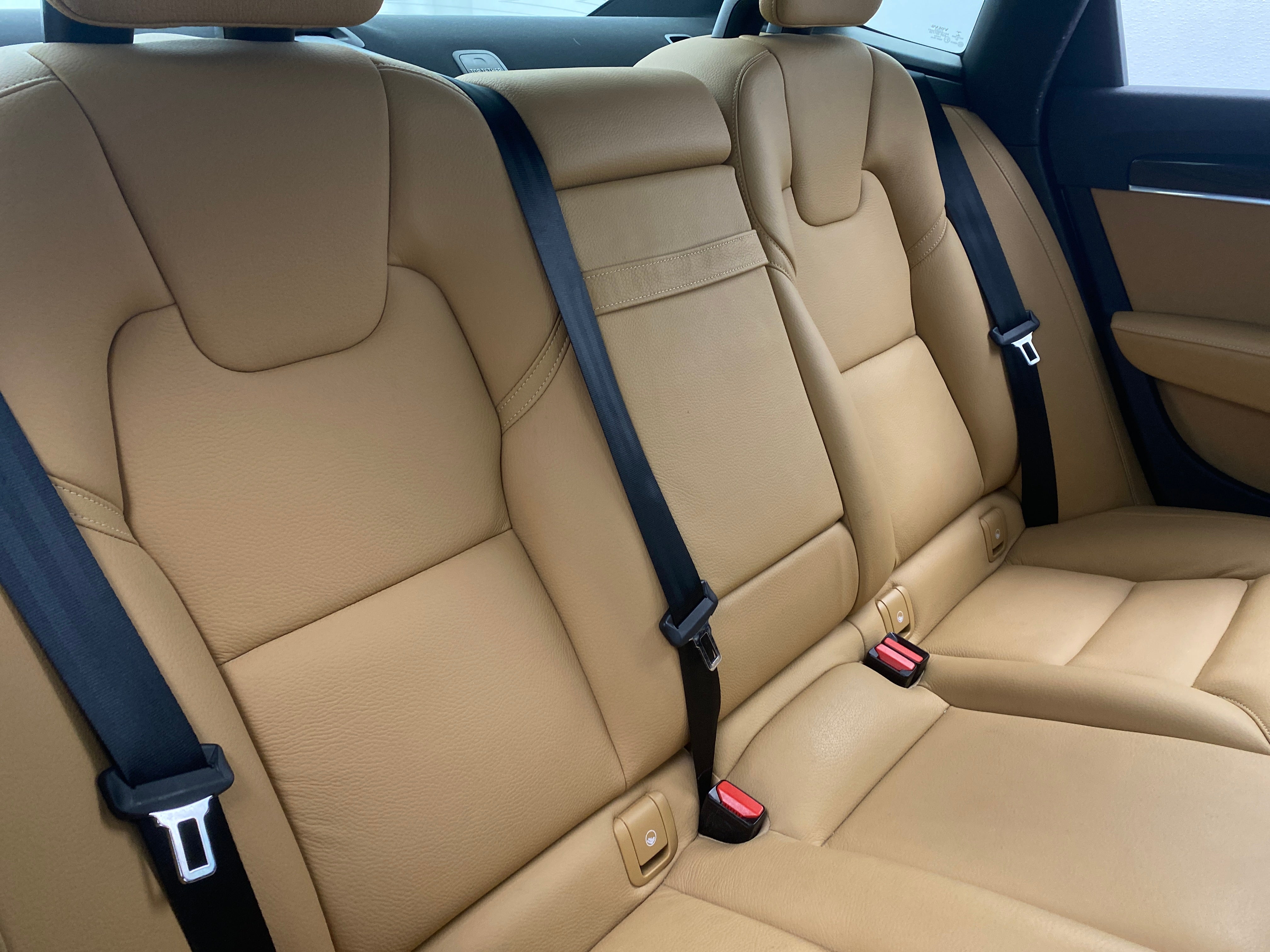 2018 Volvo S90 T5 Momentum 5