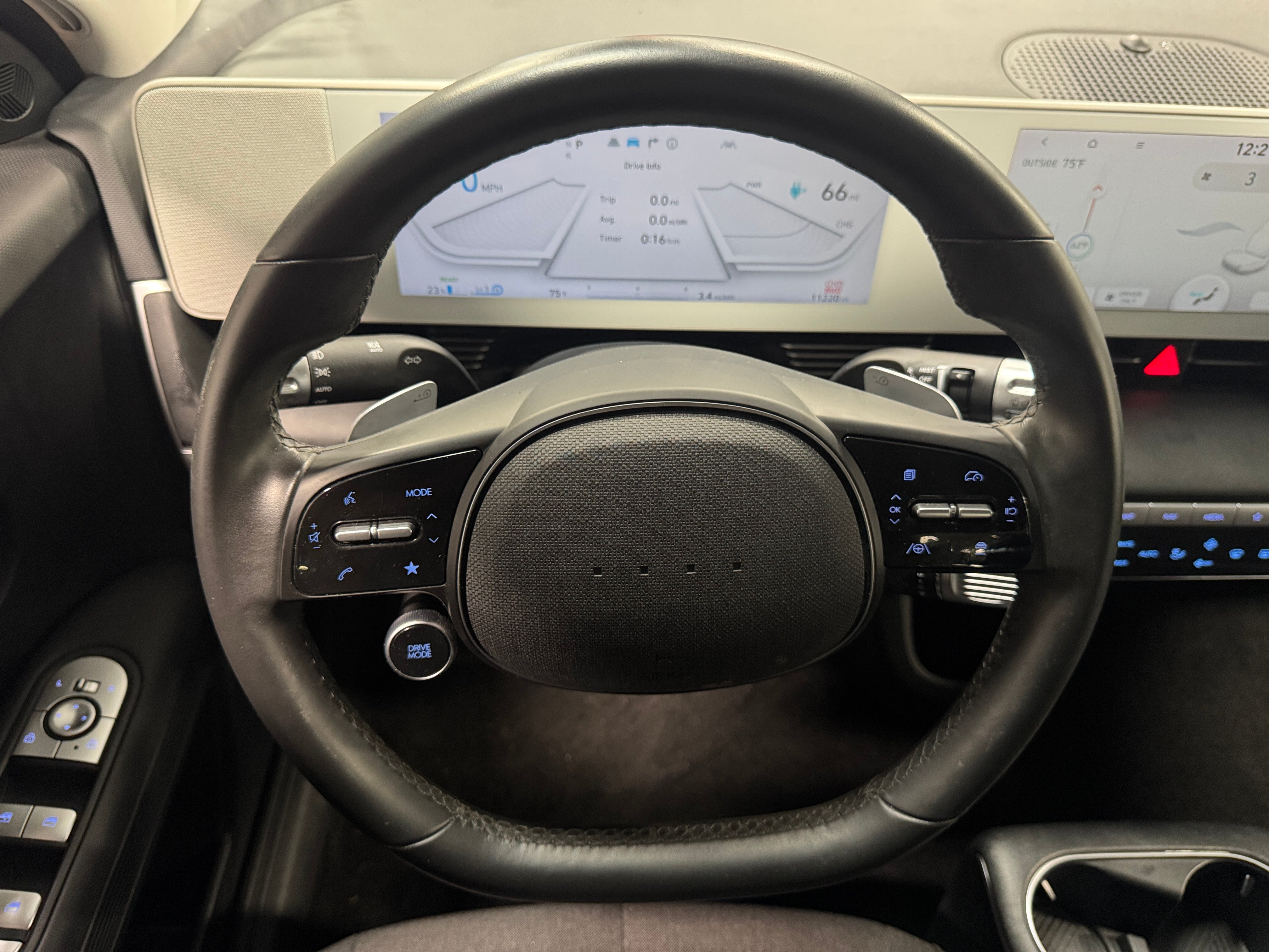 2022 Hyundai Ioniq 5 SE 5