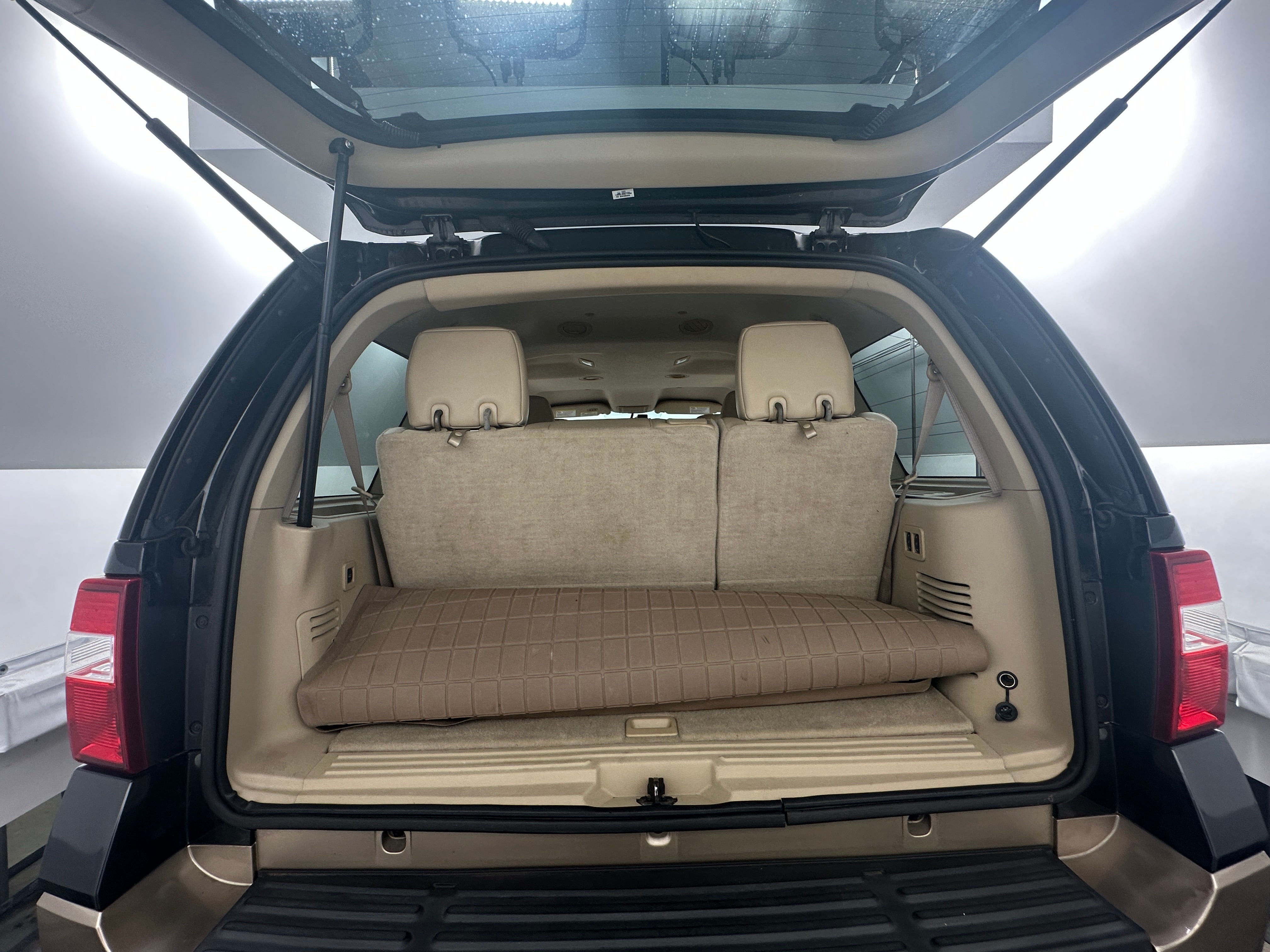 Thumbnail: 2013 Ford Expedition - 7