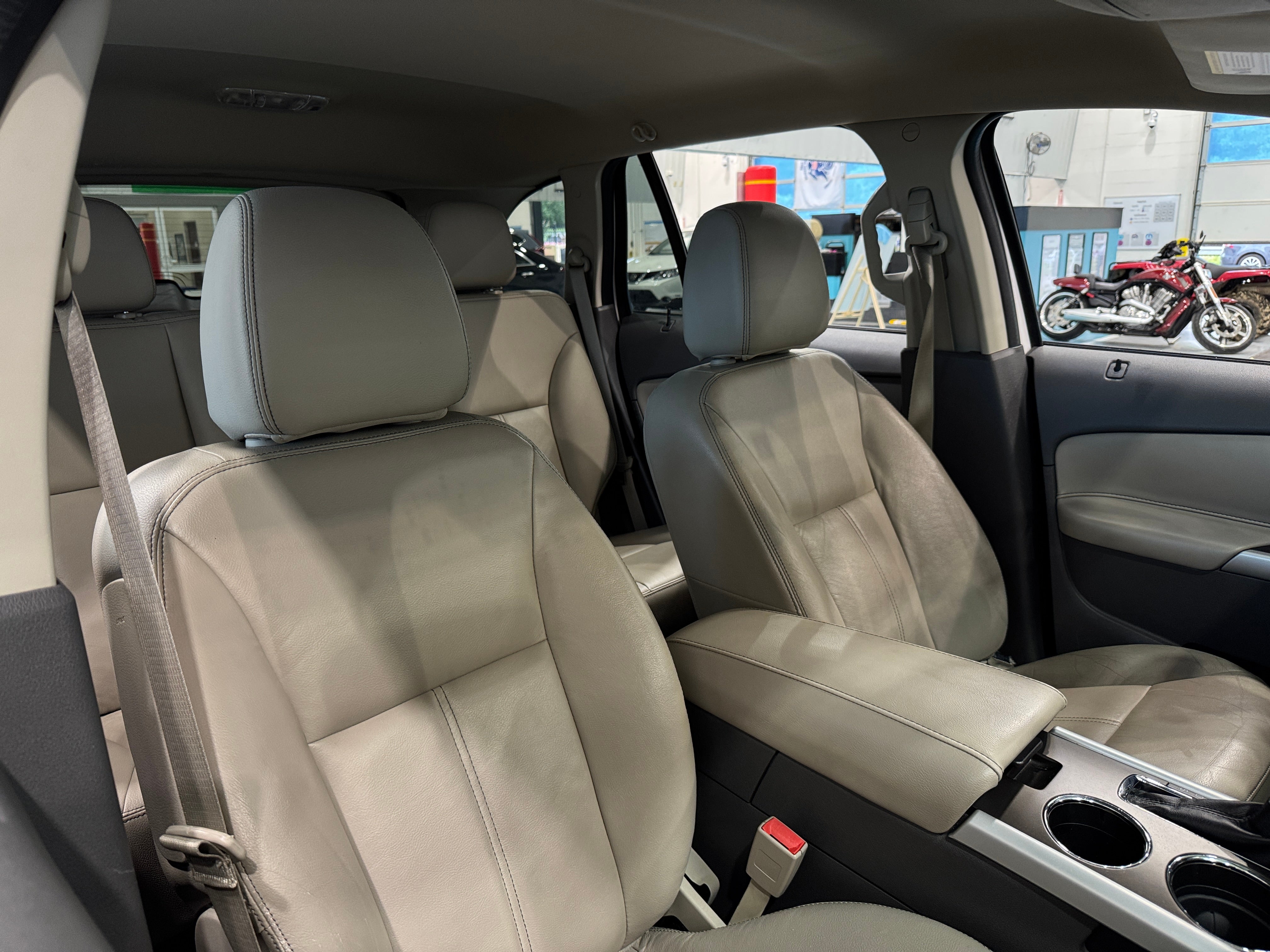 2014 Ford Edge SEL 2