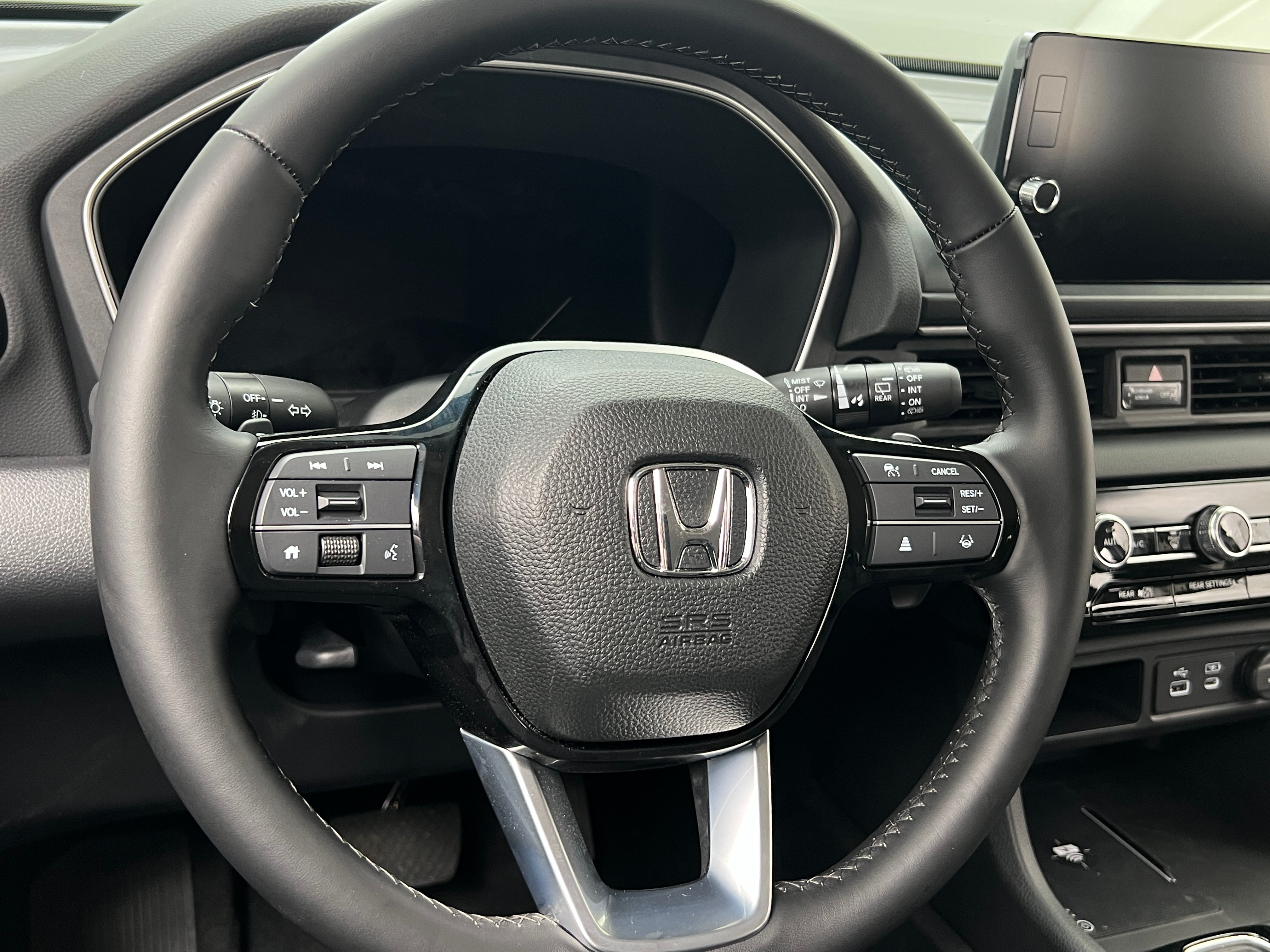2025 Honda Pilot EX-L 4