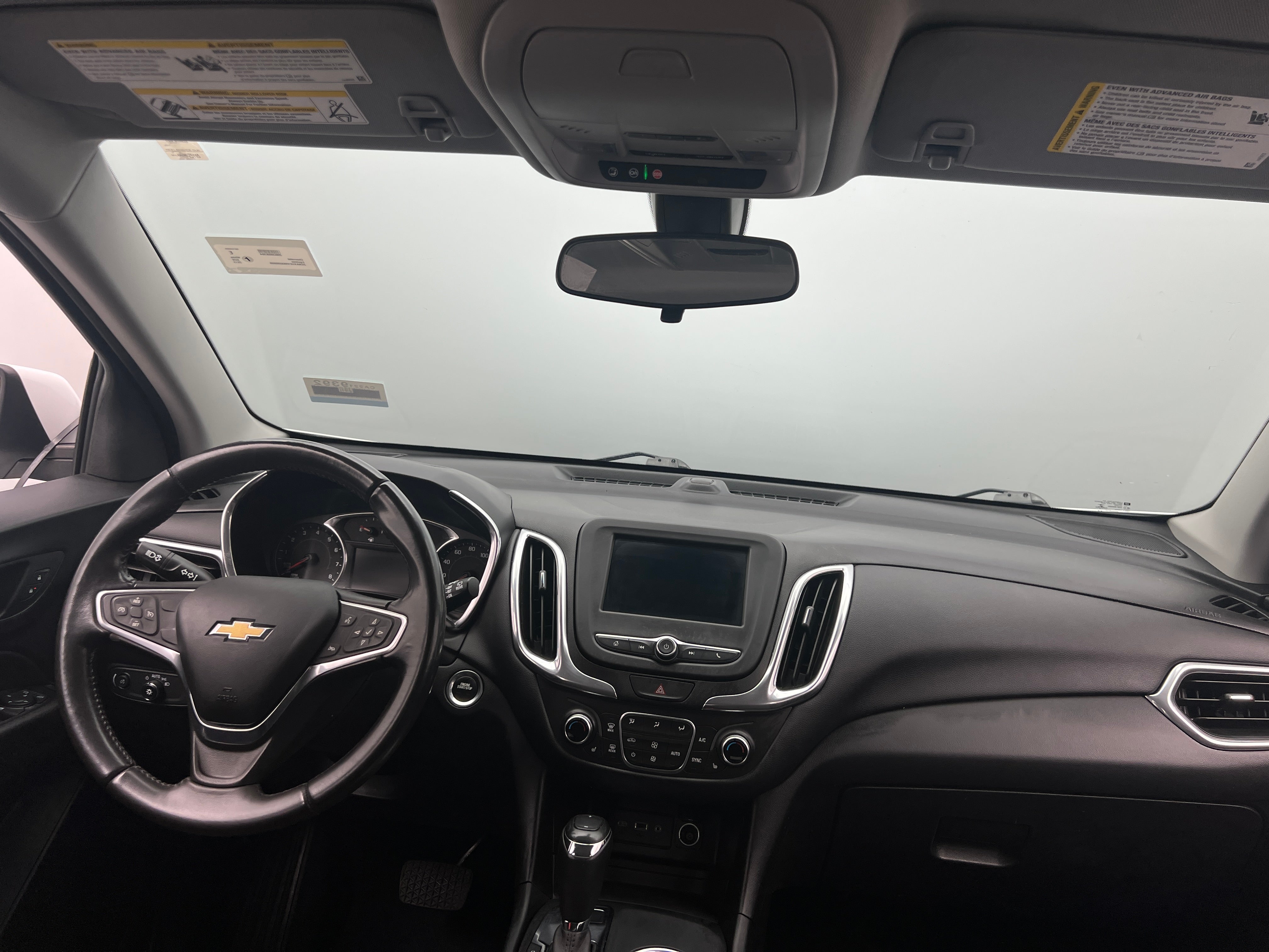 Thumbnail: 2019 Chevrolet Equinox - 3