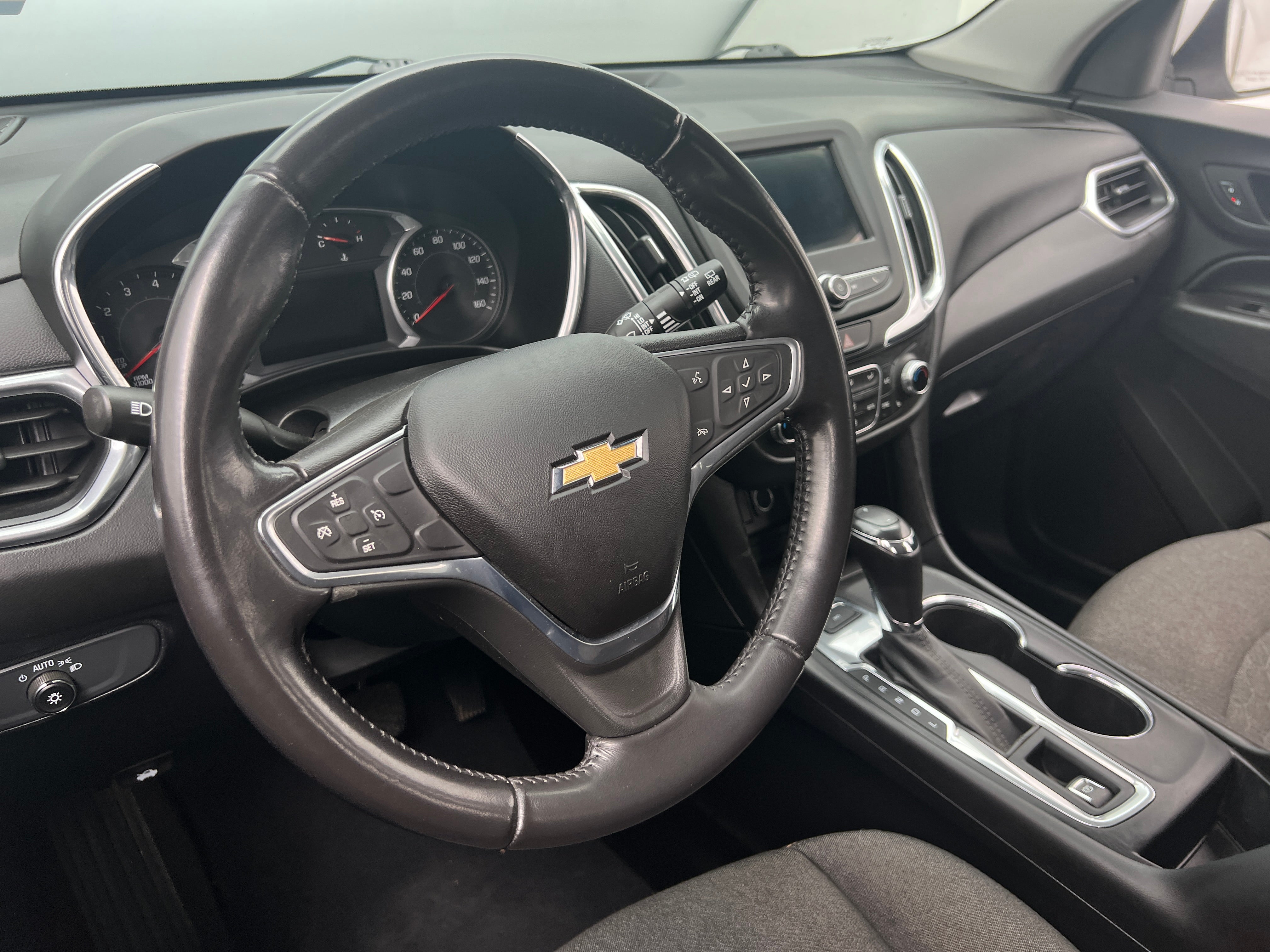 Thumbnail: 2019 Chevrolet Equinox - 5