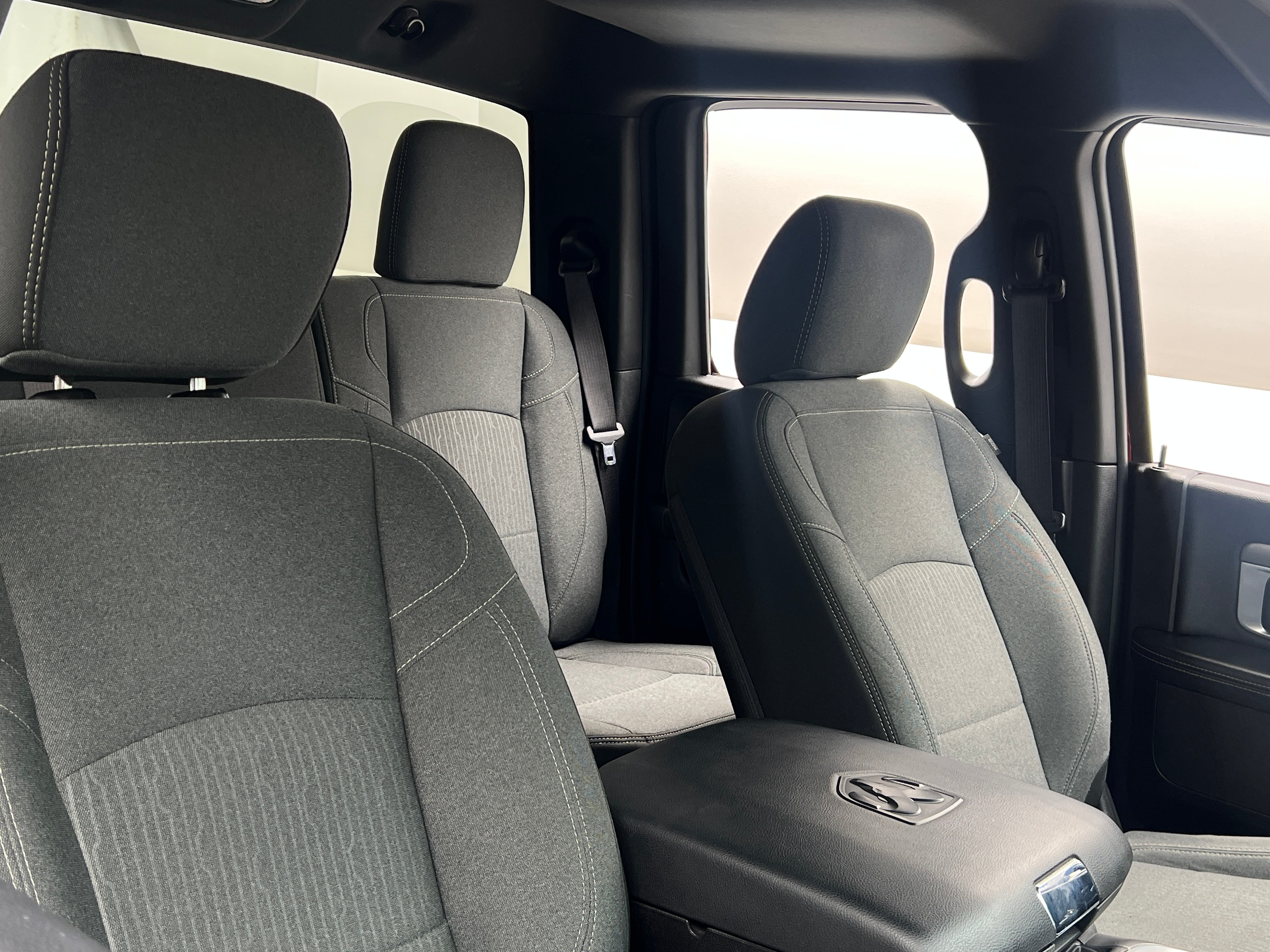 2021 RAM 1500 Classic Warlock 2