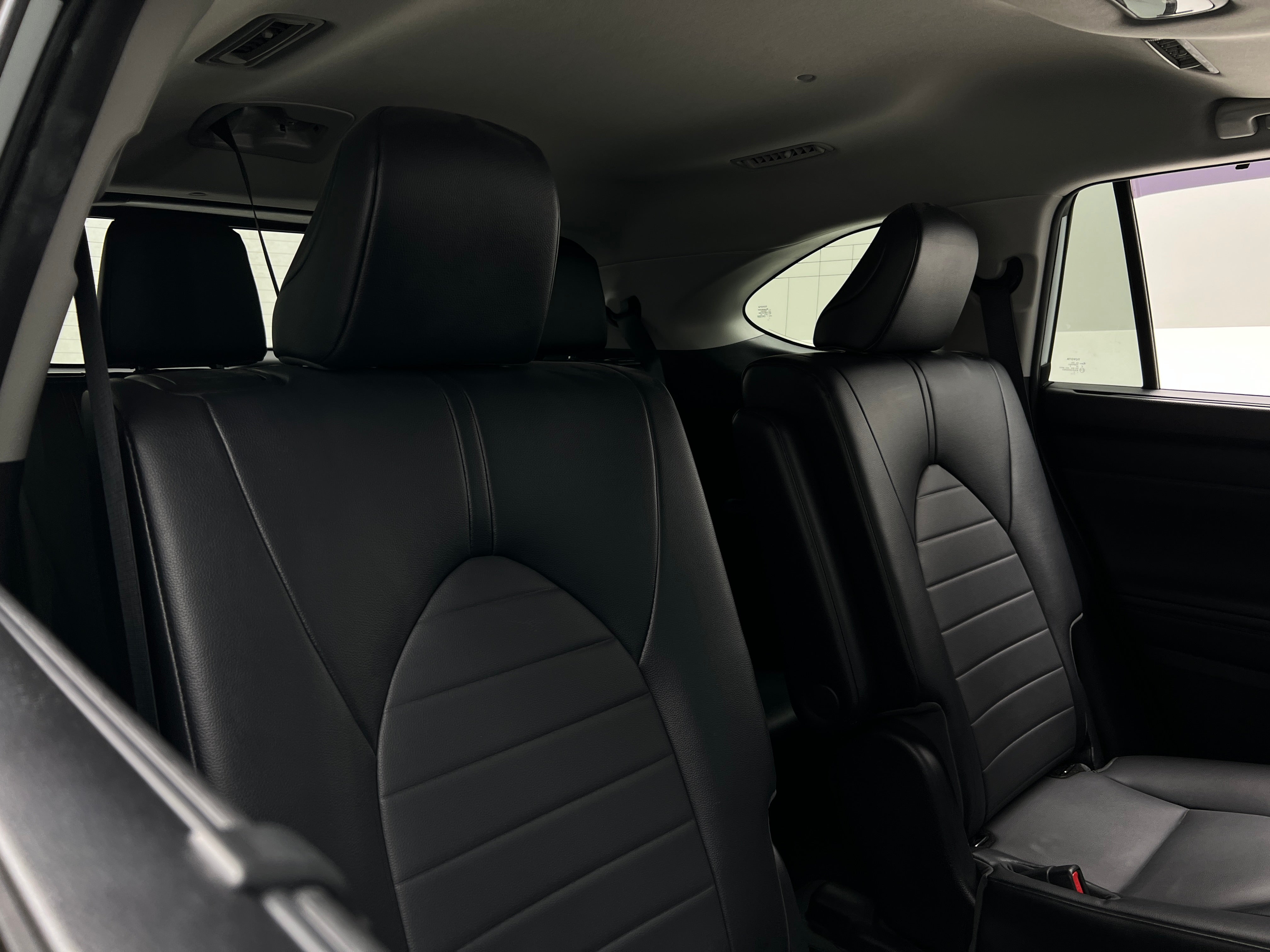 2022 Toyota Highlander XLE 5